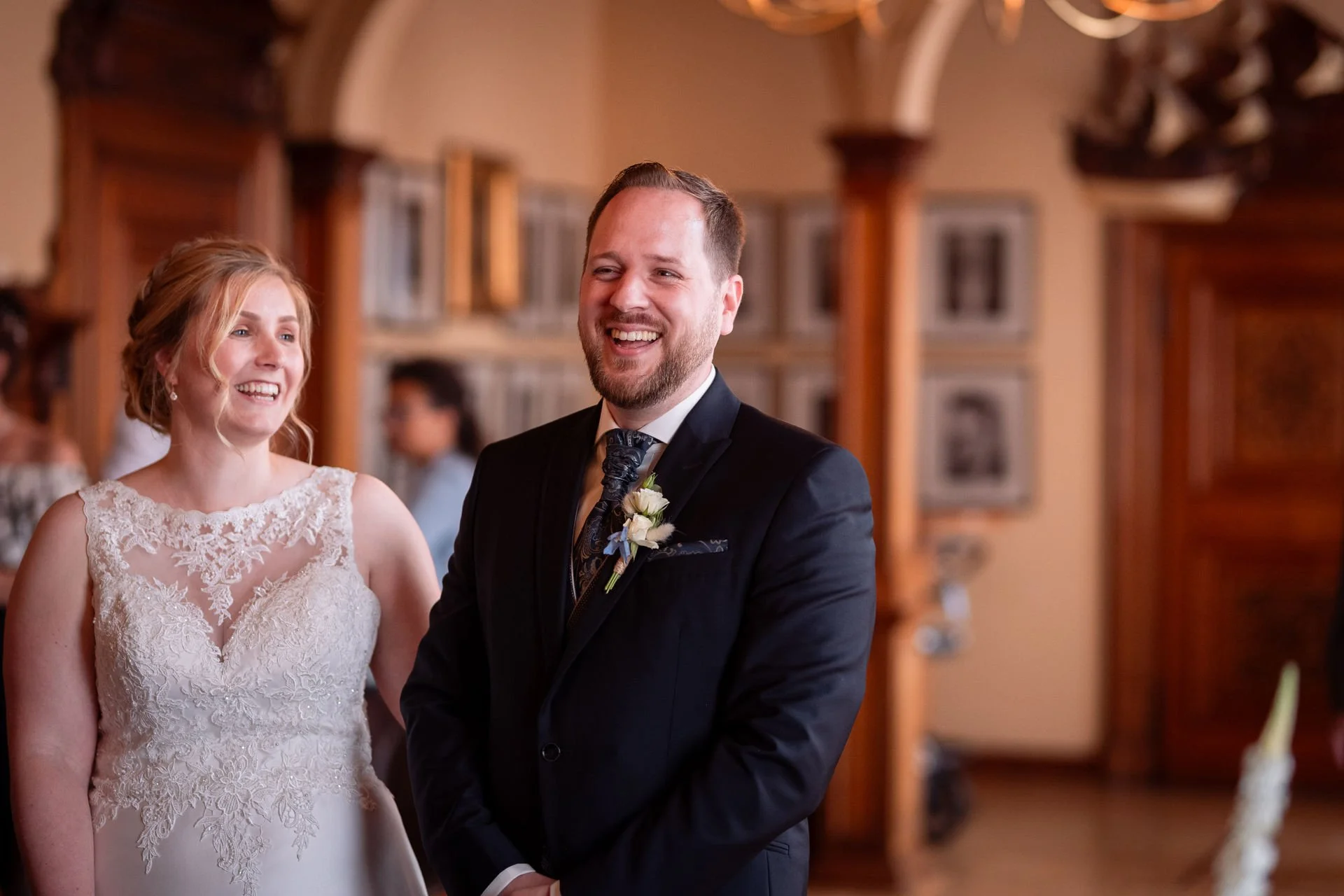 standesamliche Trauung Leer Hochzeitsfotograf Prinz Heinrich (31).jpg