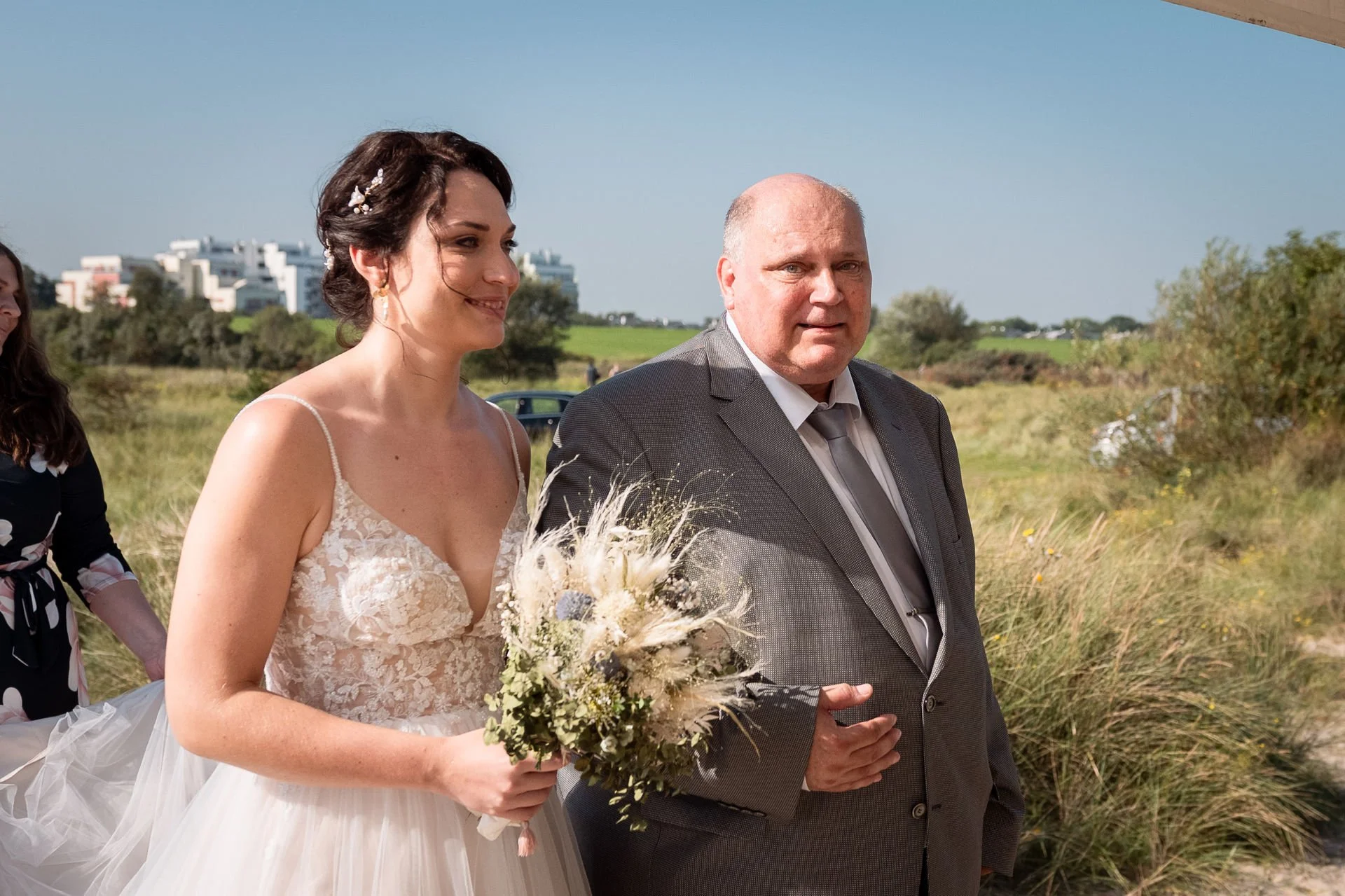 Hochzeitsfotograf Schillig Wangerland Hochzeit Hochzeitspaar Standesamt Dünen Strand Hochzeitsfotografin Wattenmeer