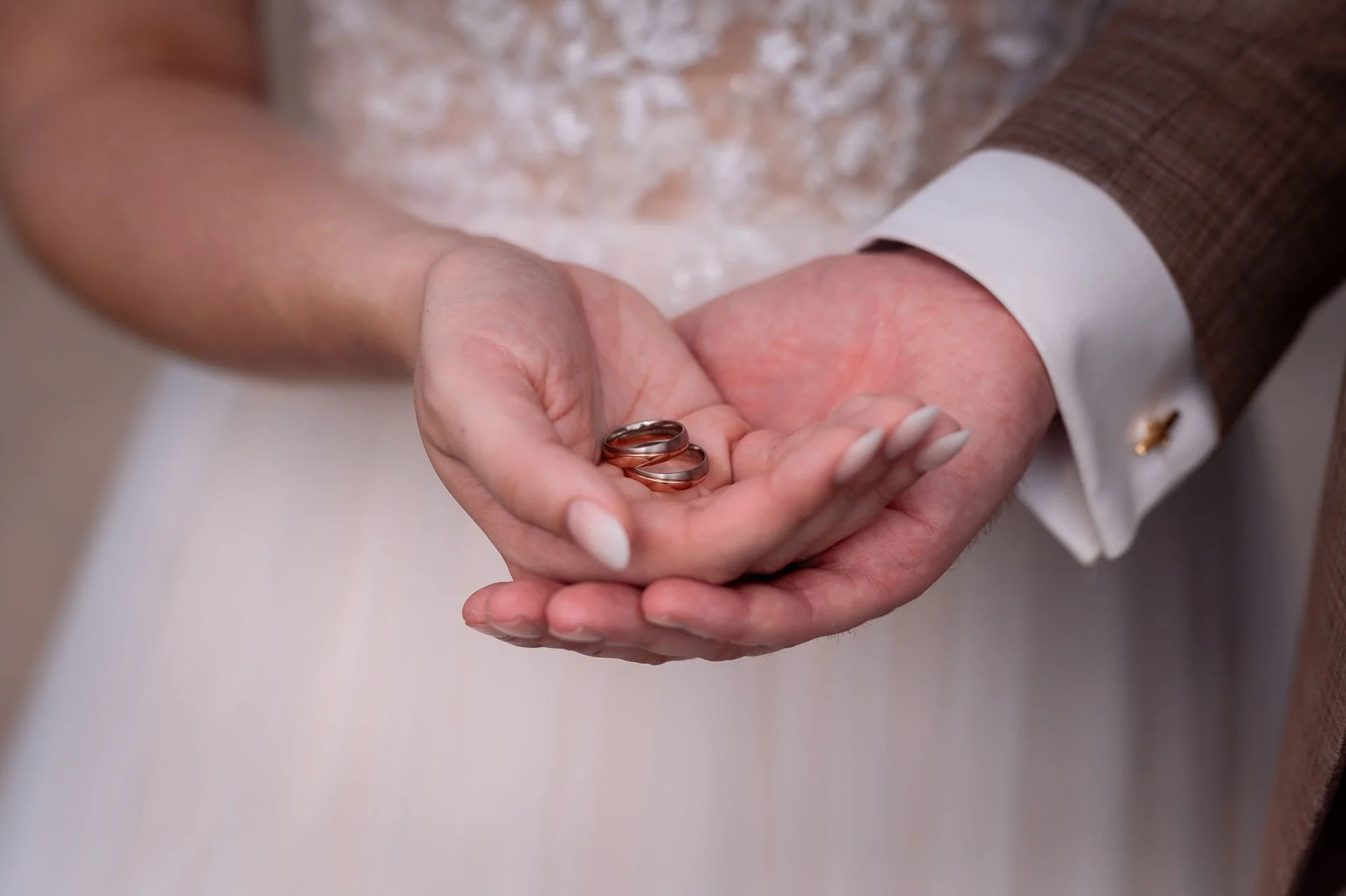 Hochzeitsfotograf Schillig Wangerland Hochzeit Hochzeitspaar Standesamt Dünen Strand Hochzeitsfotografin Wattenmeer