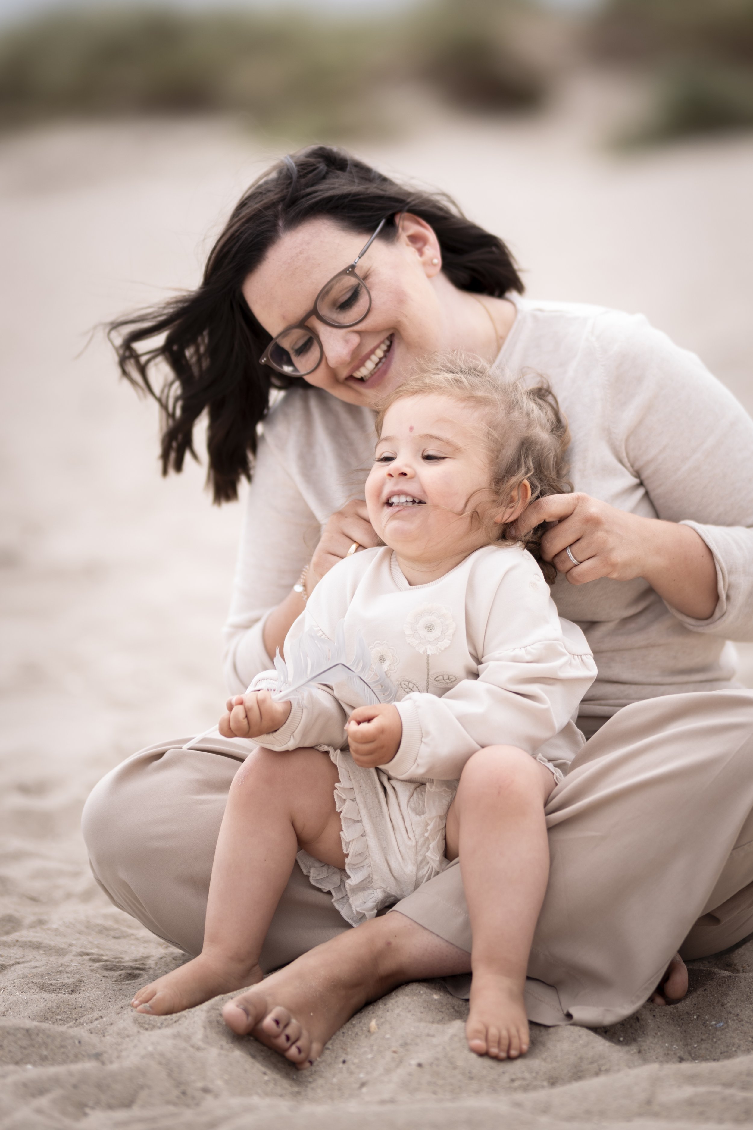 Familienshooting Familienfotos Meer Schillig Wangerland Ostfriesland Aurich Strand Meer Ebbe Flut Familienfotograf Fotografin
