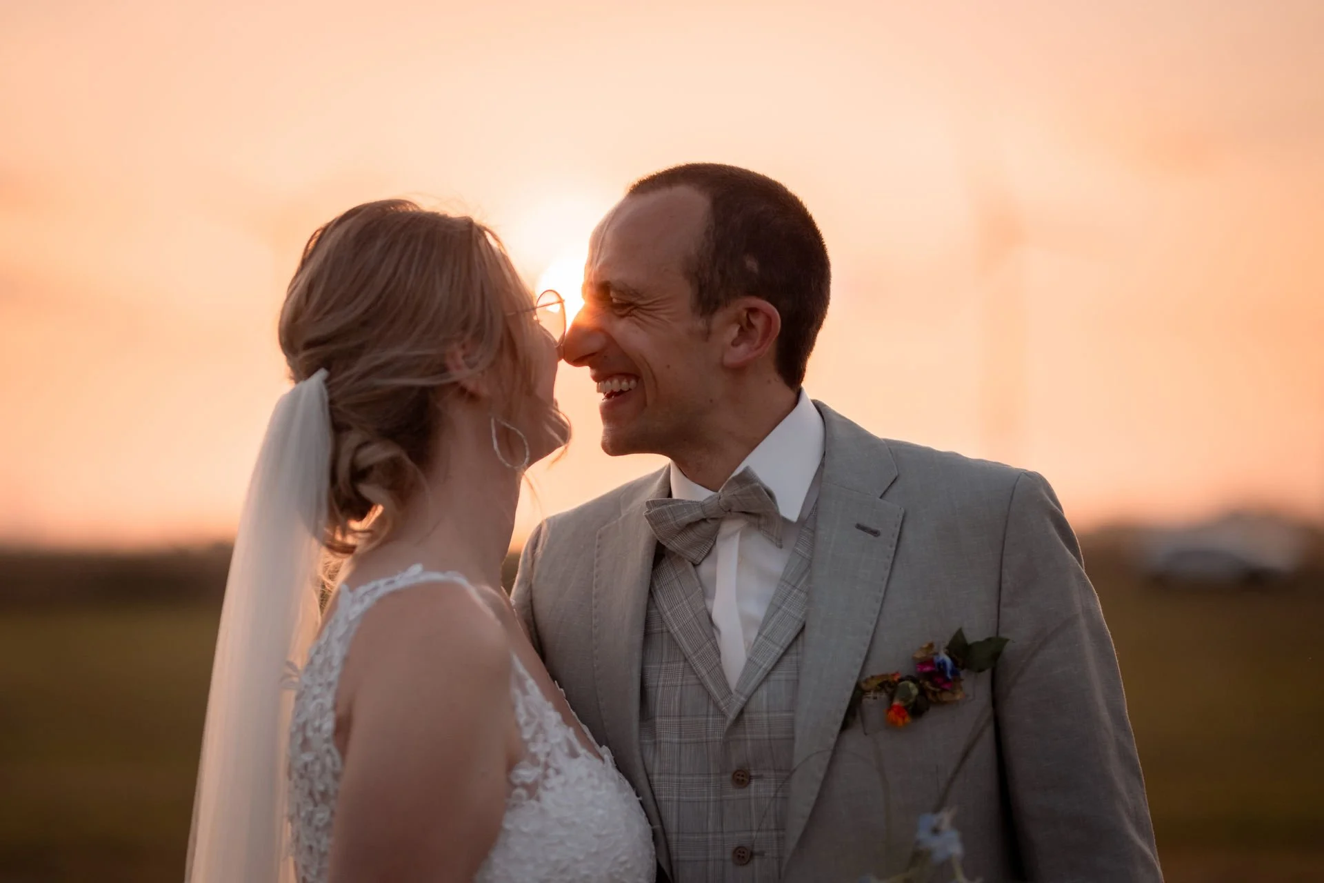 Hochzeit Ostfriesland Emden Aurich Riepe Hochzeitsscheune Haase Catering Hochzeitsfotograf Hochzeitsfeier Fotograf Freie Trauung 