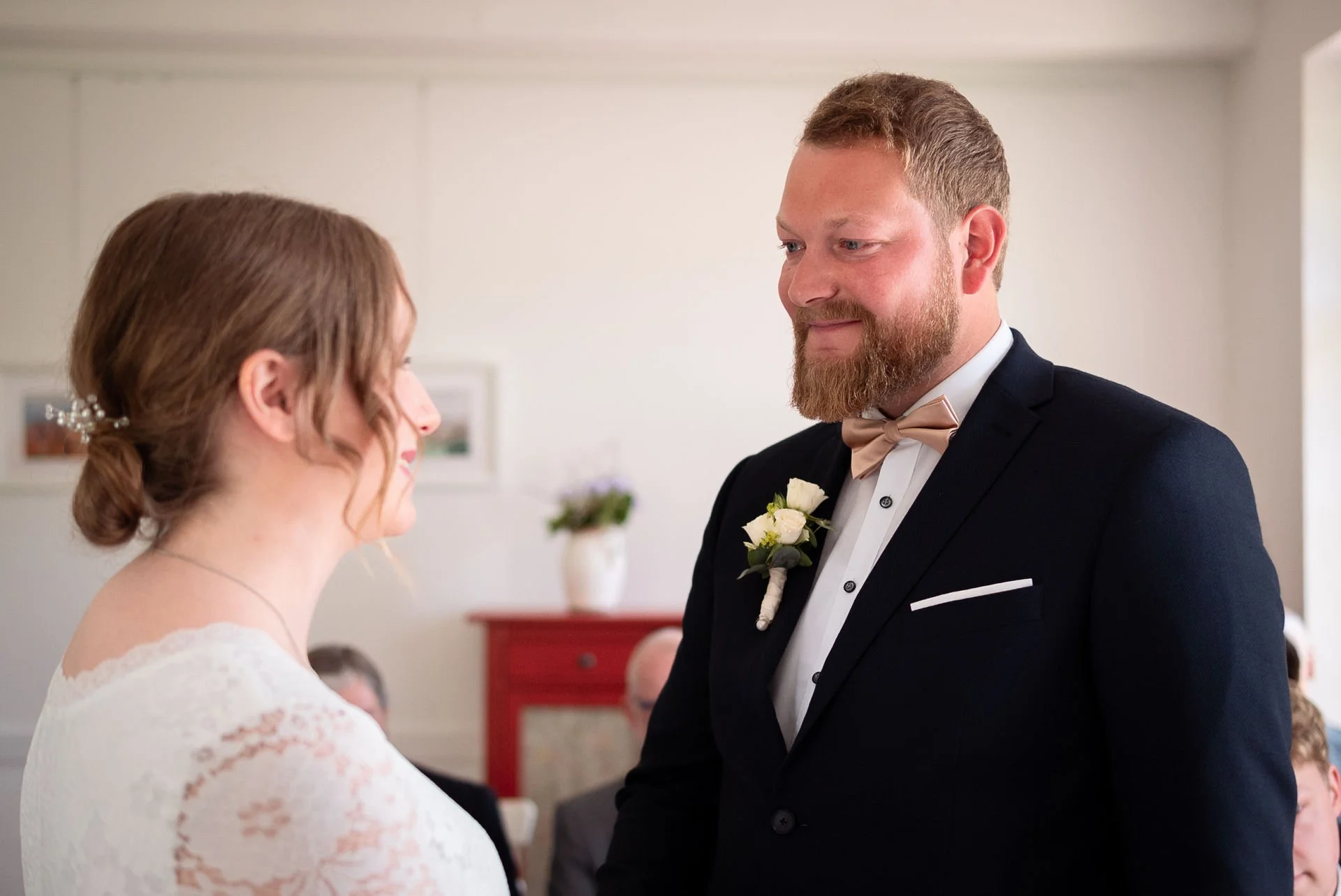 standesamtliche Trauung Kloster Ihlow Hochzeitsfotograf (31).jpg