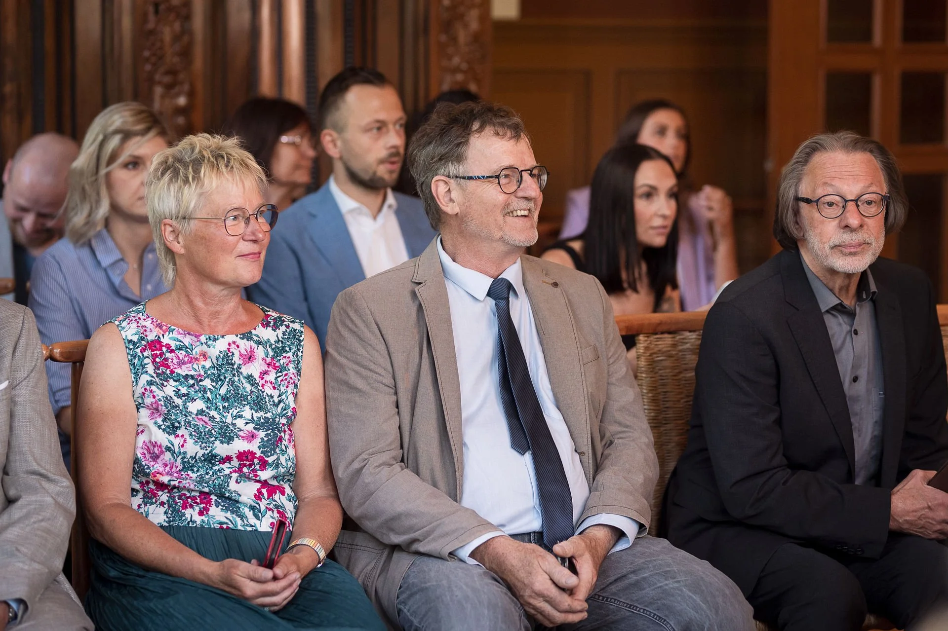 Heiraten Aurich Standesamt Kardinalszimmer Hochzeit Fotograf Hochzeitsfotograf Aurich Ostfriesland Familie Hochzeitsfotografin