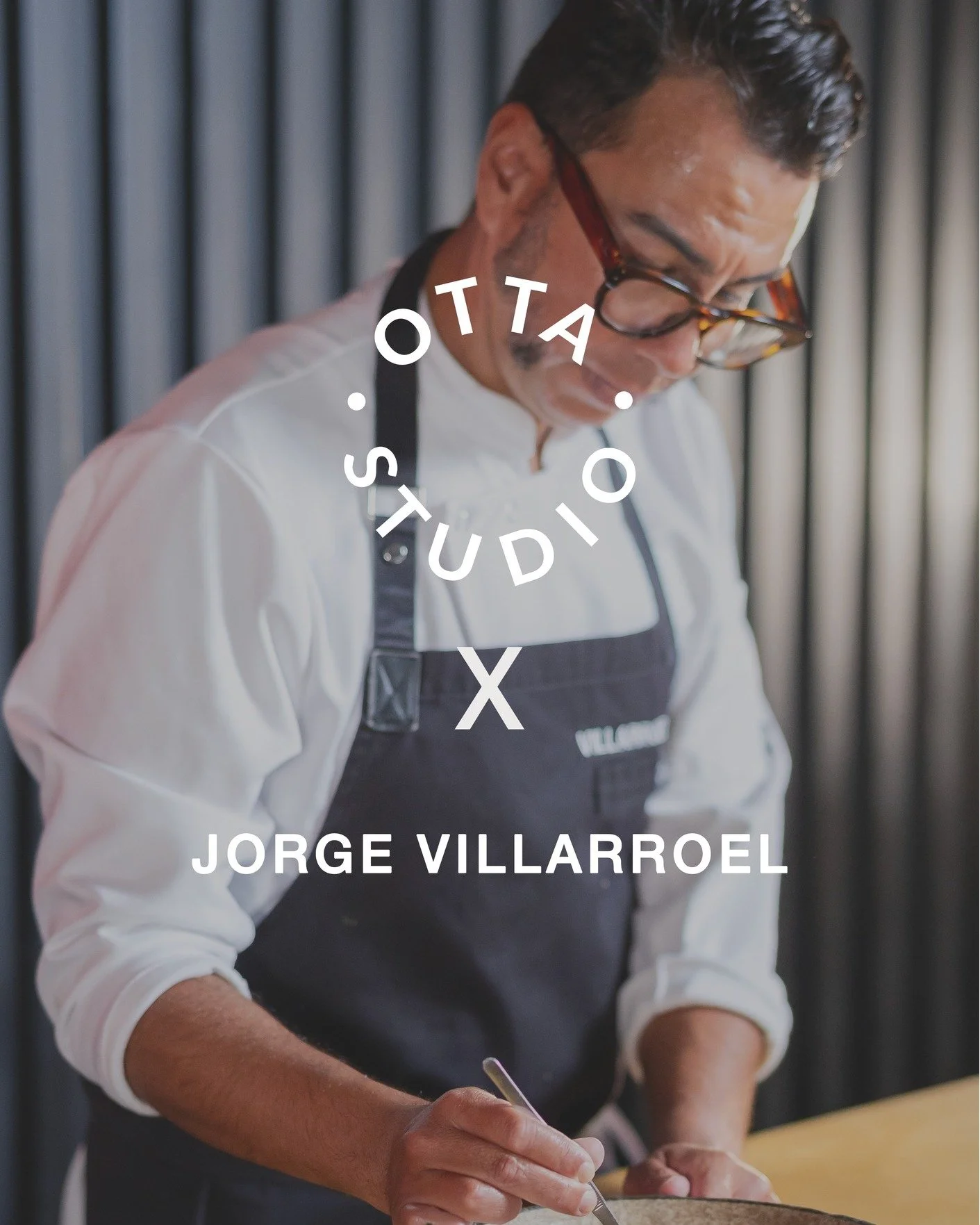 🍣 Set de Sushi &amp; Usuzukuri x Jorge Villarroel
Durante el taller crearemos un set de sushi compuesto por bandeja, cuenco y posa-palillos. Trabajaremos texturas y un toque de color mientras degustamos tiraditos y un tartar elaborados por Jorge Vil