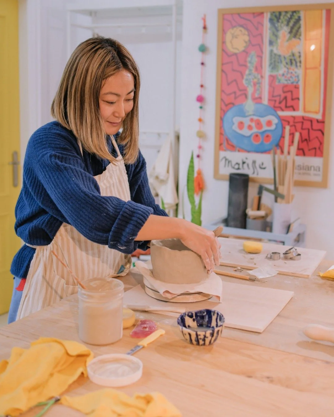 Otta Studio 💛 Un rinc&oacute;n lleno de barro, color y mucha calma. Un espacio para crear, para desconectar, para hacer algo con las manos y volver a casa con algo tuyo.
Esto es Otta Studio. &iquest;Te apuntas? 😊

💌 Toda la  informaci&oacute;n: ww