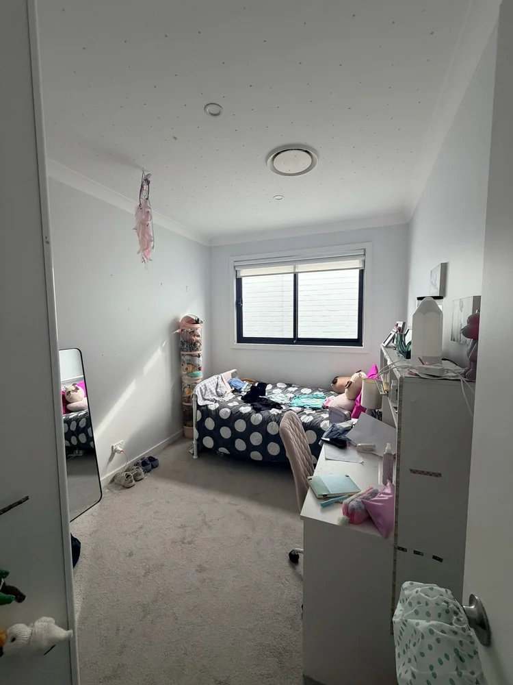 Girls room before