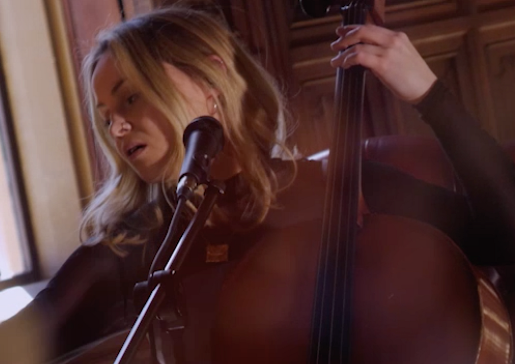 Sanctum | Alice Brookes, Manon McCoy and Emmy Lambert + Âellin