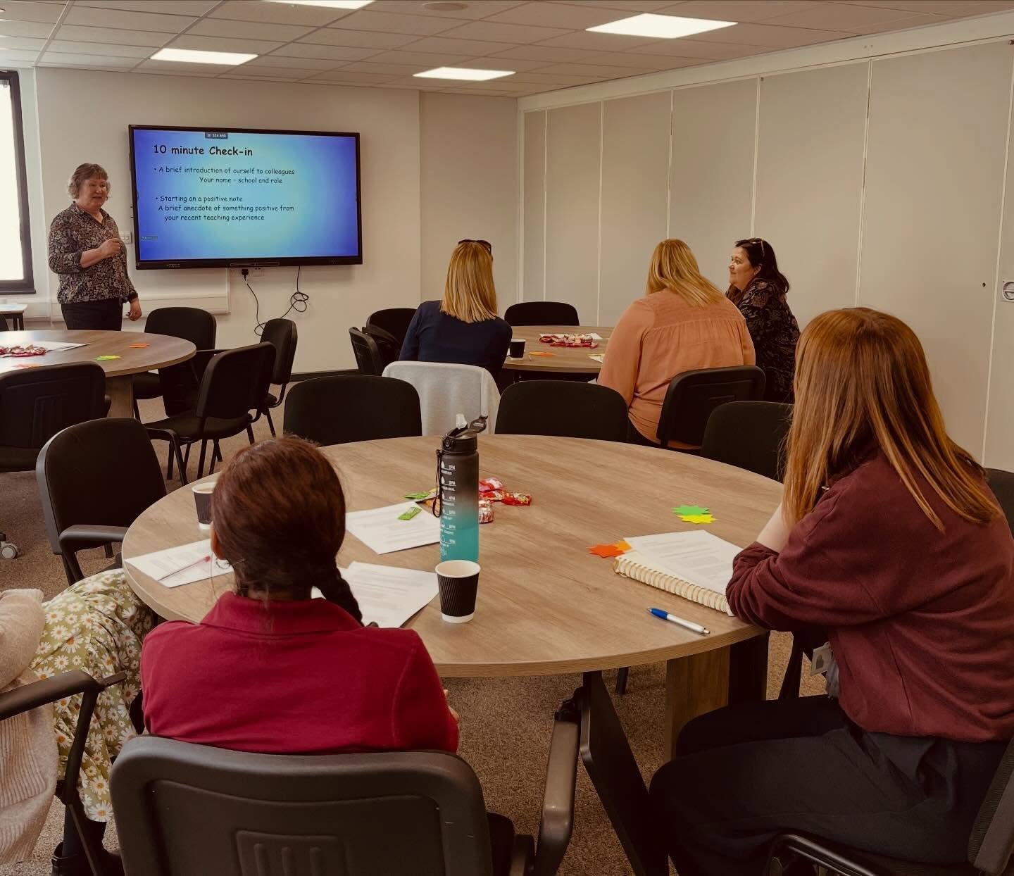 Helping education leaders thrive 

Such a brilliant day at Carr Manor Community Hub 💛

I had the pleasure of co-facilitating today&rsquo;s session alongside Kim for the Leeds Learning Alliance, welcoming nursery colleagues from across the network fo
