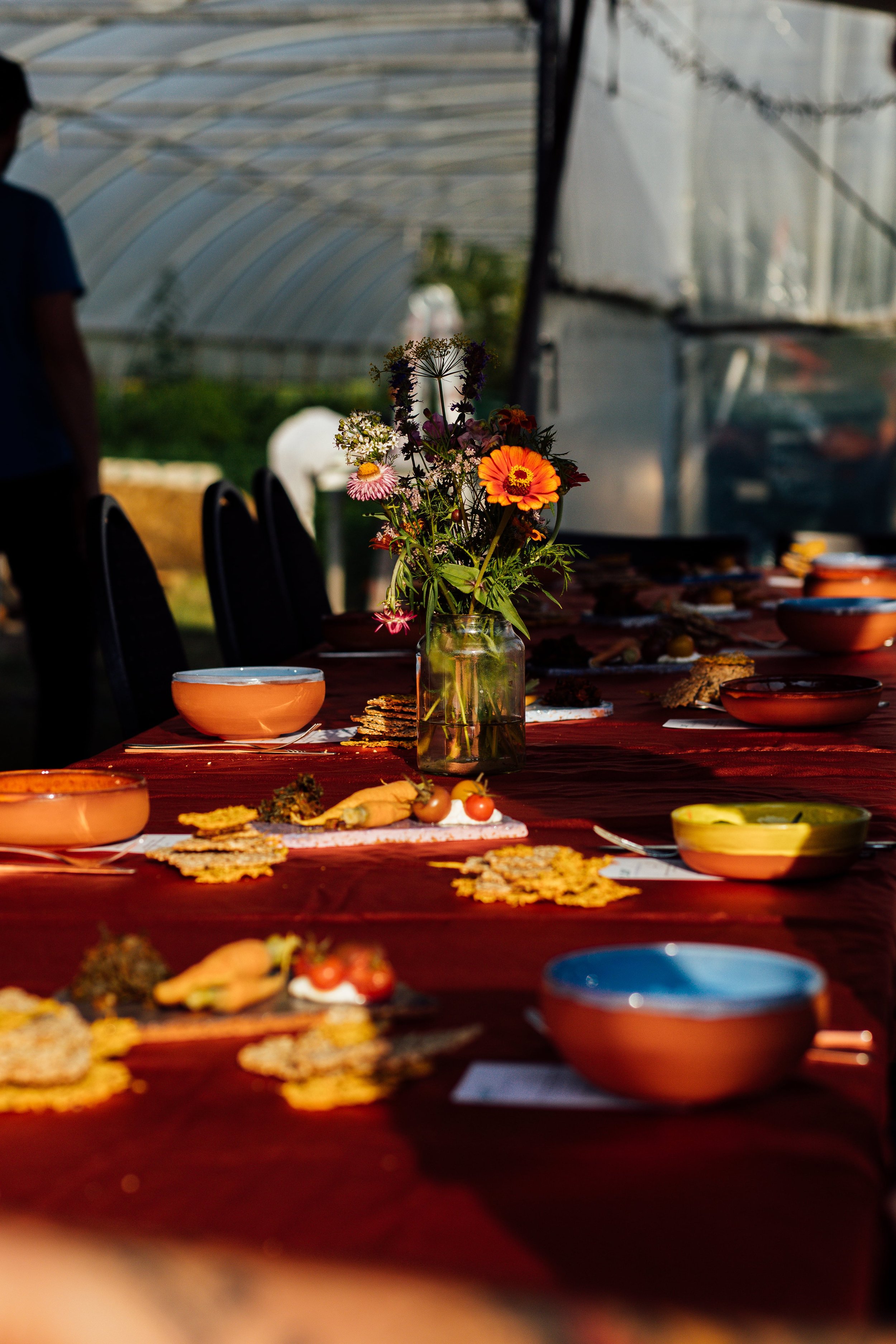 Lange tafel diner - © Anne Verbist