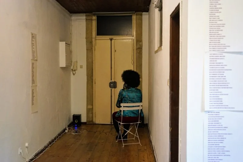 A sua vida ainda não deu em livro? Se passar por Gisela Casimiro talvez dê