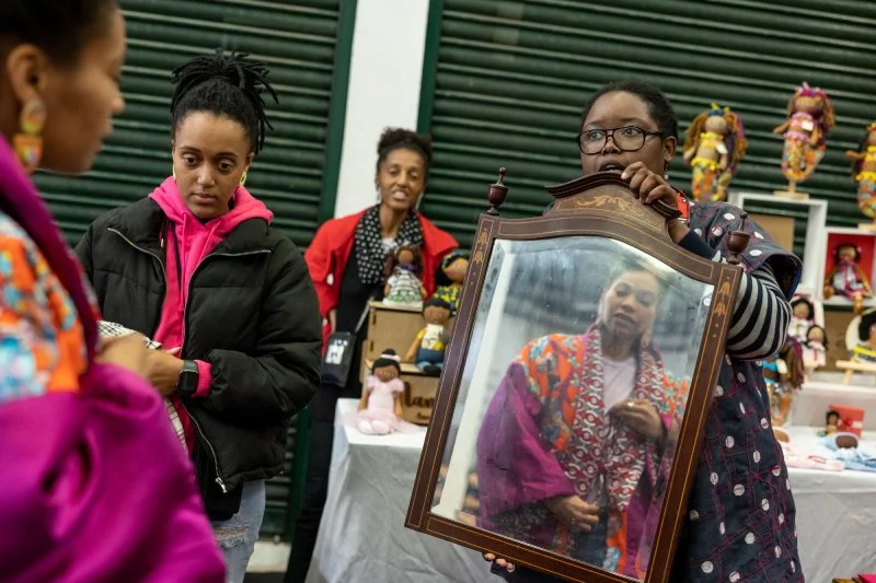 Fim-de-semana com Mercado Afrolink a dobrar, e Consciência Negra à conversa