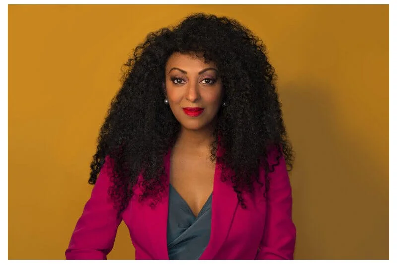 Psicologia e diversidade: o poder de Shenia Karlsson contra a discriminação