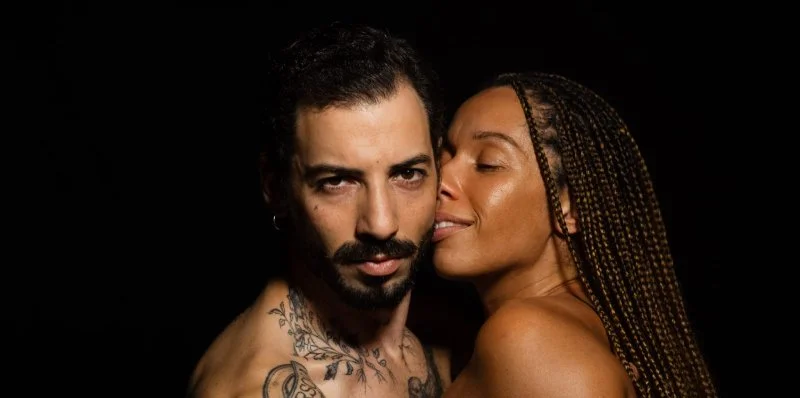 “Que Seria” se invertêssemos o poder nas relações raciais? Vamos ver!