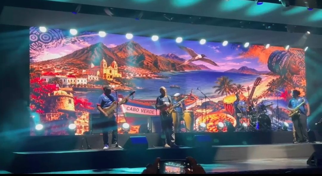 Quando a gratuitidade não basta: o concerto d’ Os Tubarões e o acesso desigual à cultura