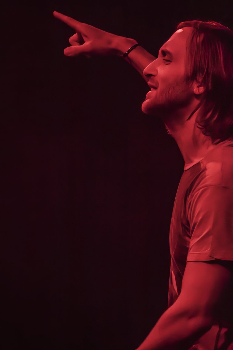 _MG_3518_96dpi-edit-face-denoise.jpeg