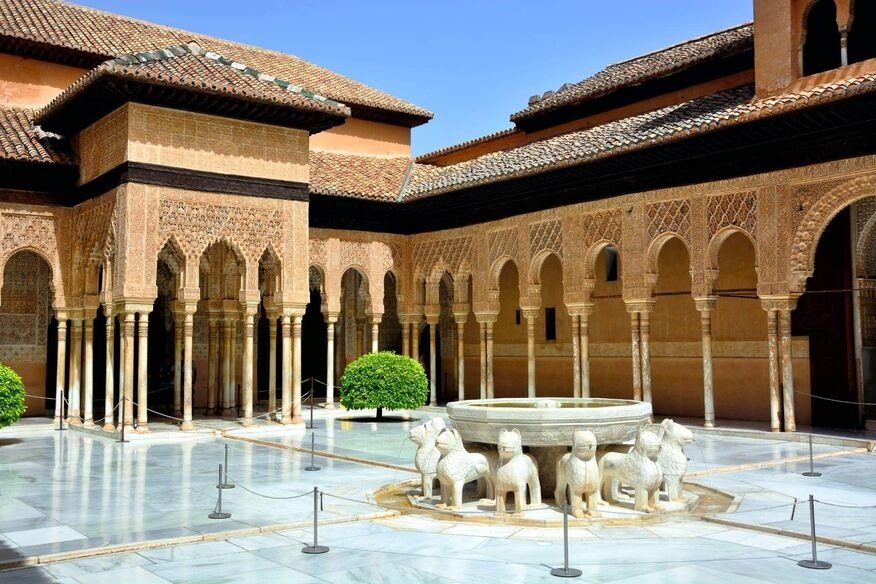 Andalucia-alhambra2_optimized_150.jpg