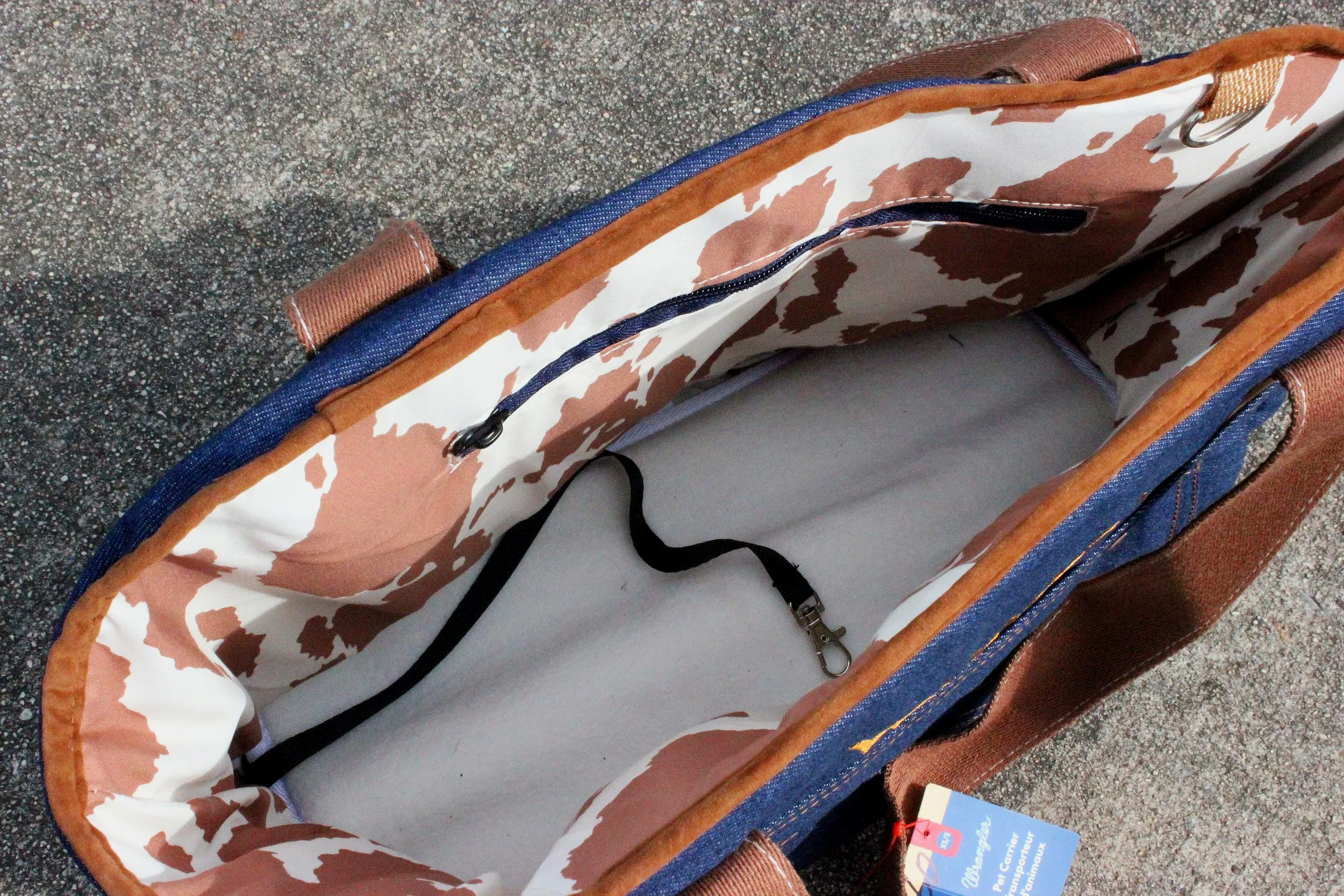 dogbag.leash.png
