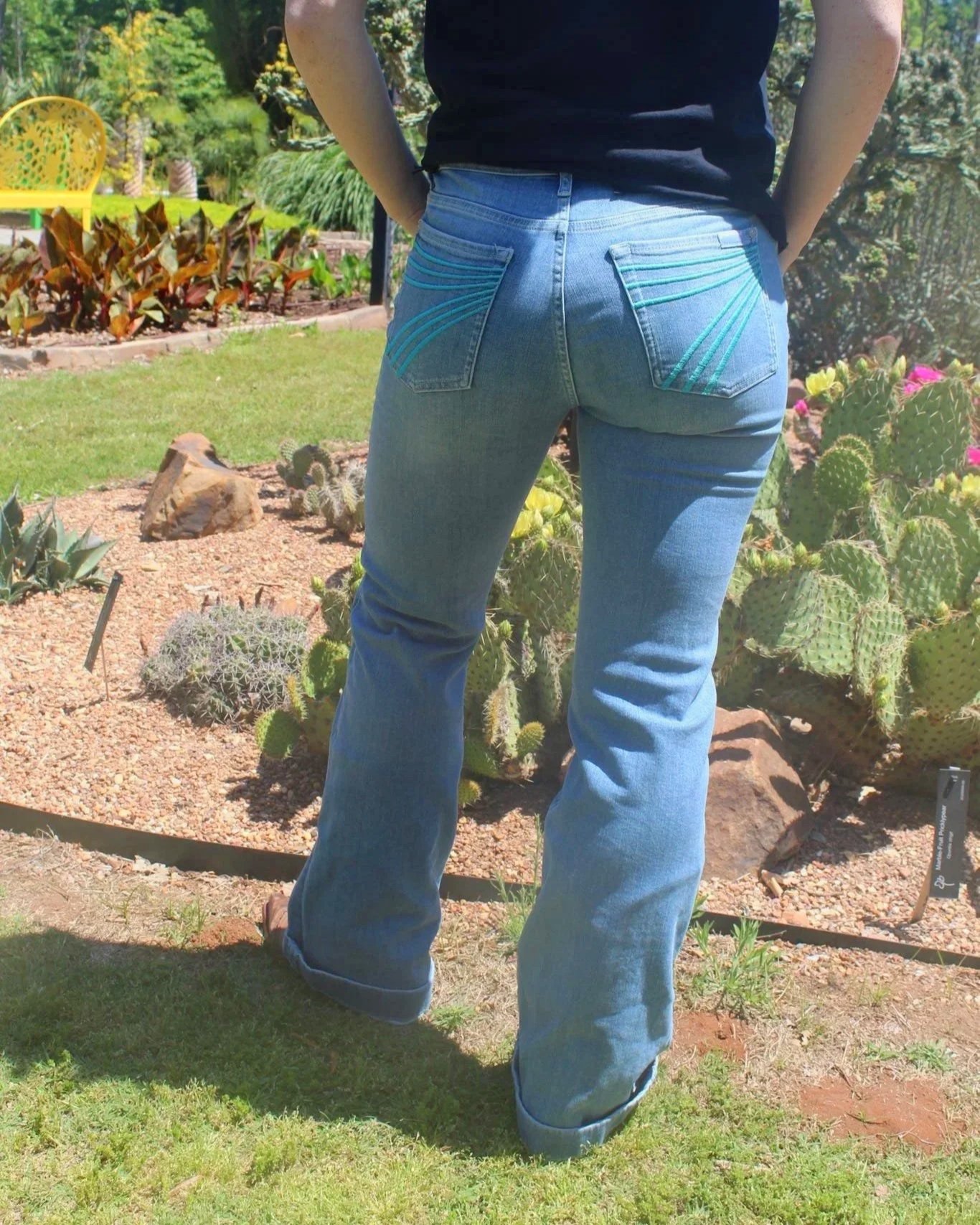 teal-back7s.jpg
