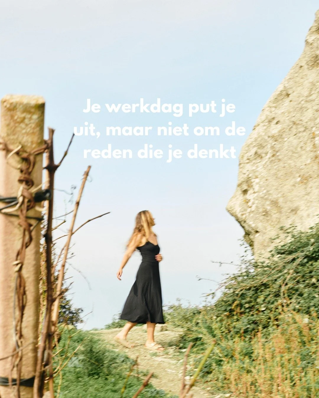 Je werkdag put je uit, maar niet om de reden die je denkt. Kleine dingen die je elke dag doet, maken het verschil tussen uitgeput zijn en het volhouden.

6 dingen die je waarschijnlijk doet (en wat je in plaats daarvan kunt doen):
1. Je start de dag 
