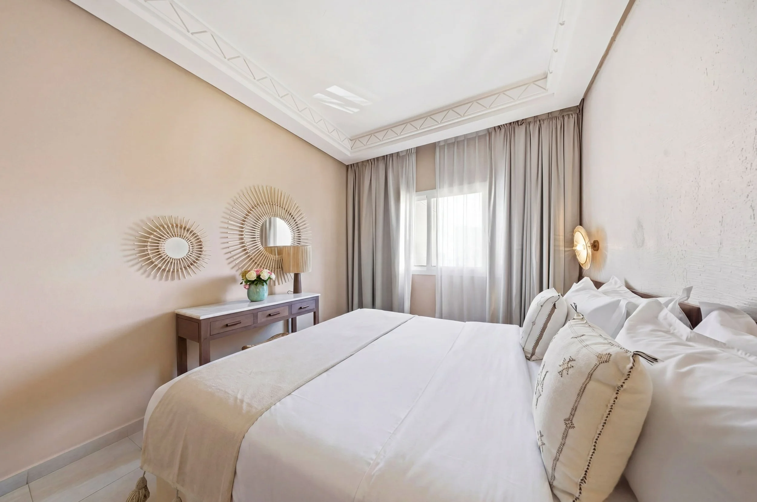 Premium-Suite-Bedroom.jpg
