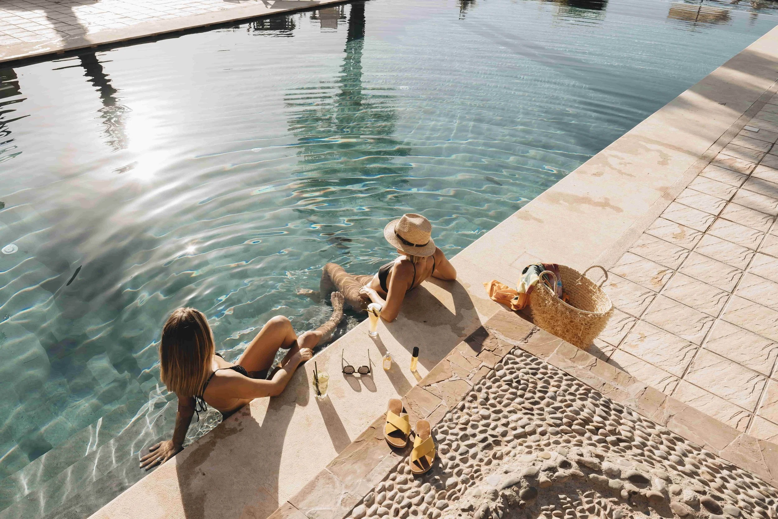 Resort-Swimming-Pool.jpg