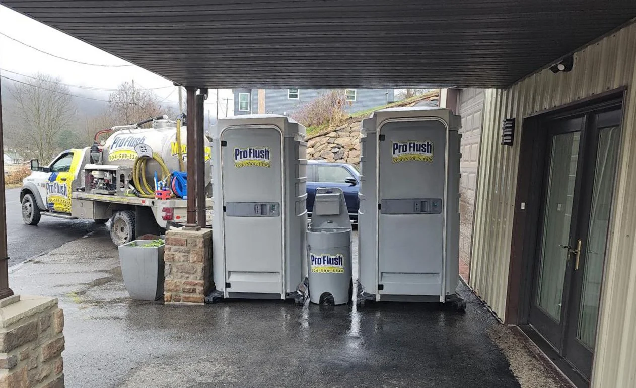 Handwashing station and portable toilet rentals for emergency freezing pipes