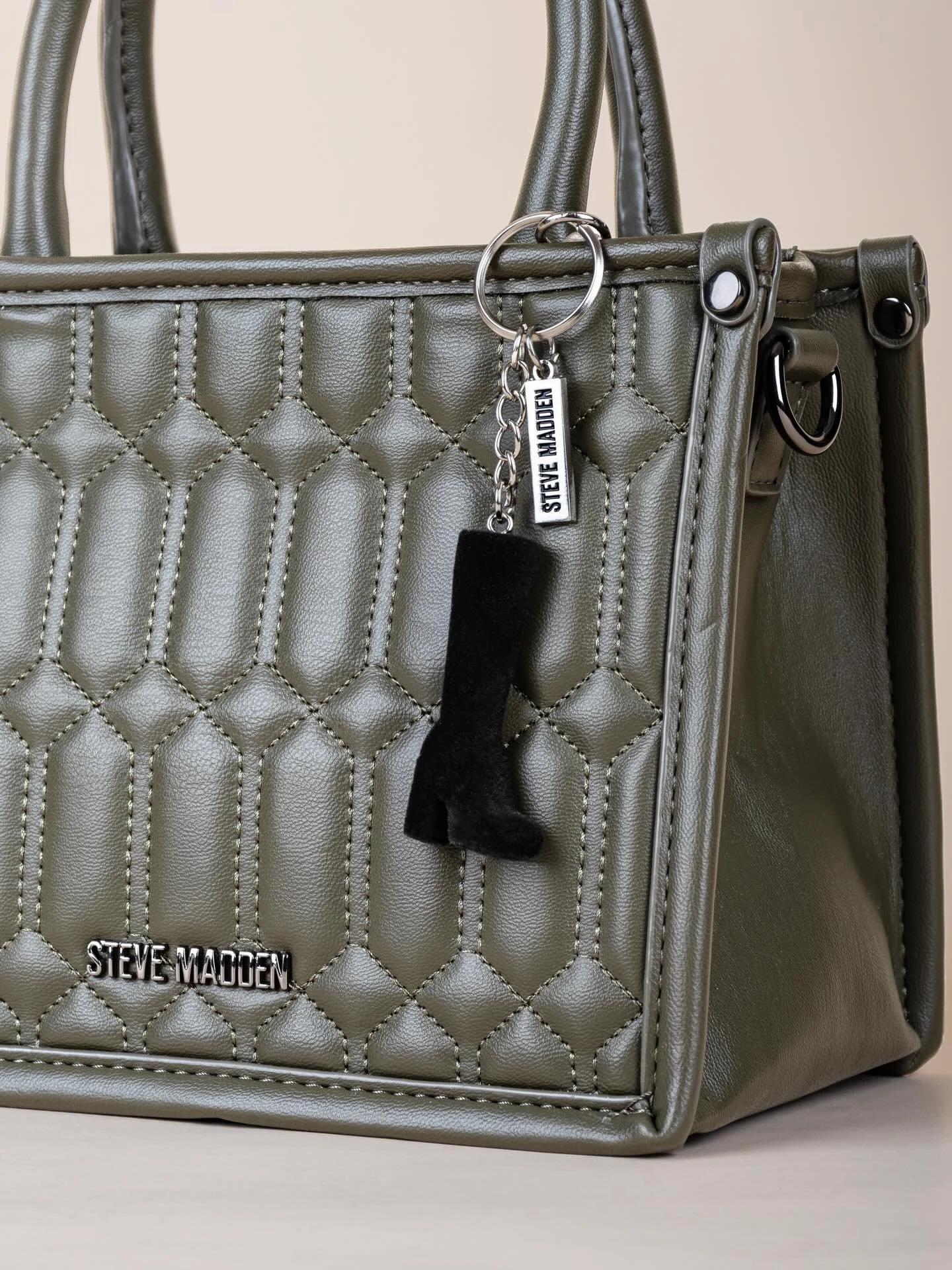 We&rsquo;d been watching bag charms for over a year before designing this for a @stevemadden 2025 holiday gift with purchase.

What started as runway moments turned into street style staples, and eventually became this: a miniature version of their i