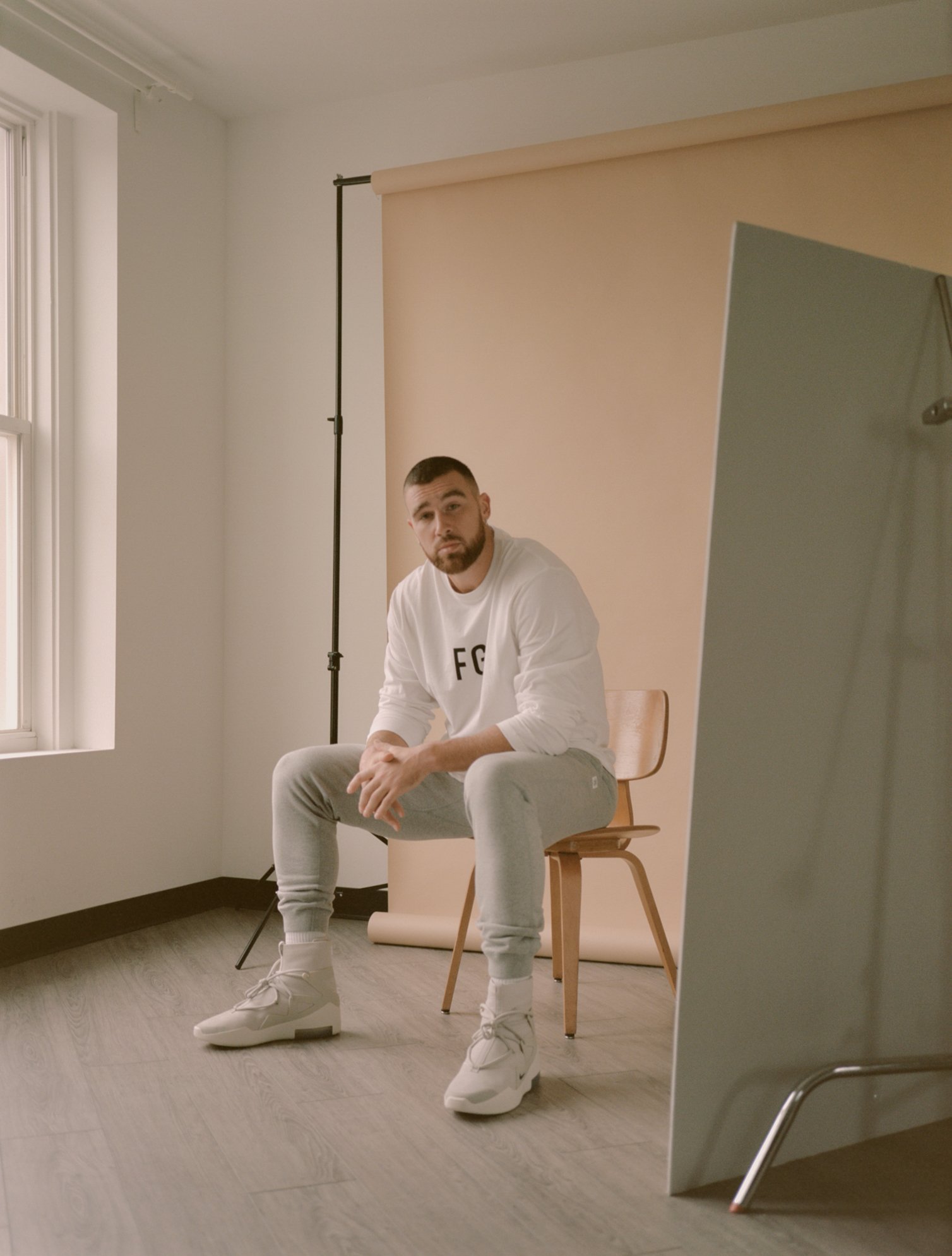 TRAVIS KELCE 000061410010-2.jpg