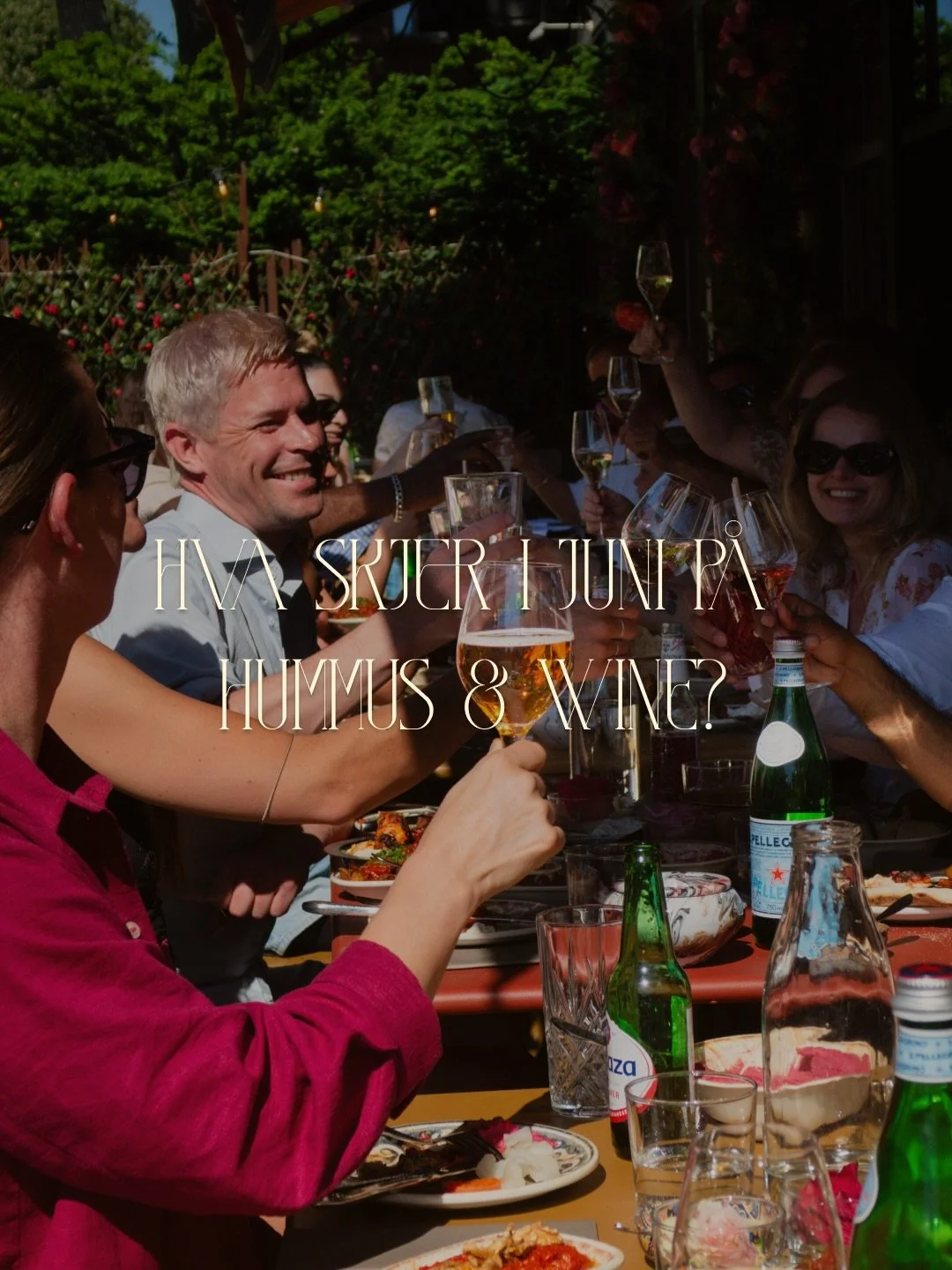 Juni er en av v&aring;re favorittm&aring;neder 🪬

Uteserveringen er full av liv og kveldene varer litt lenger. Samle dine habibis og book bord hos oss 💜

#hummuswineoslo #oslosommer #restaurantoslo