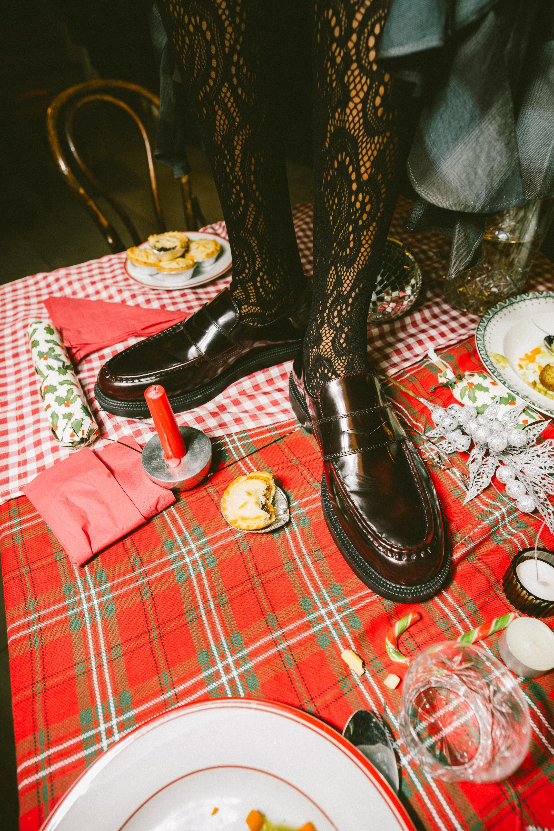 2025_09_22_SCHUH_CHRISTMAS_25_CHOSEN_FAMILY_FLAT_1032.jpg