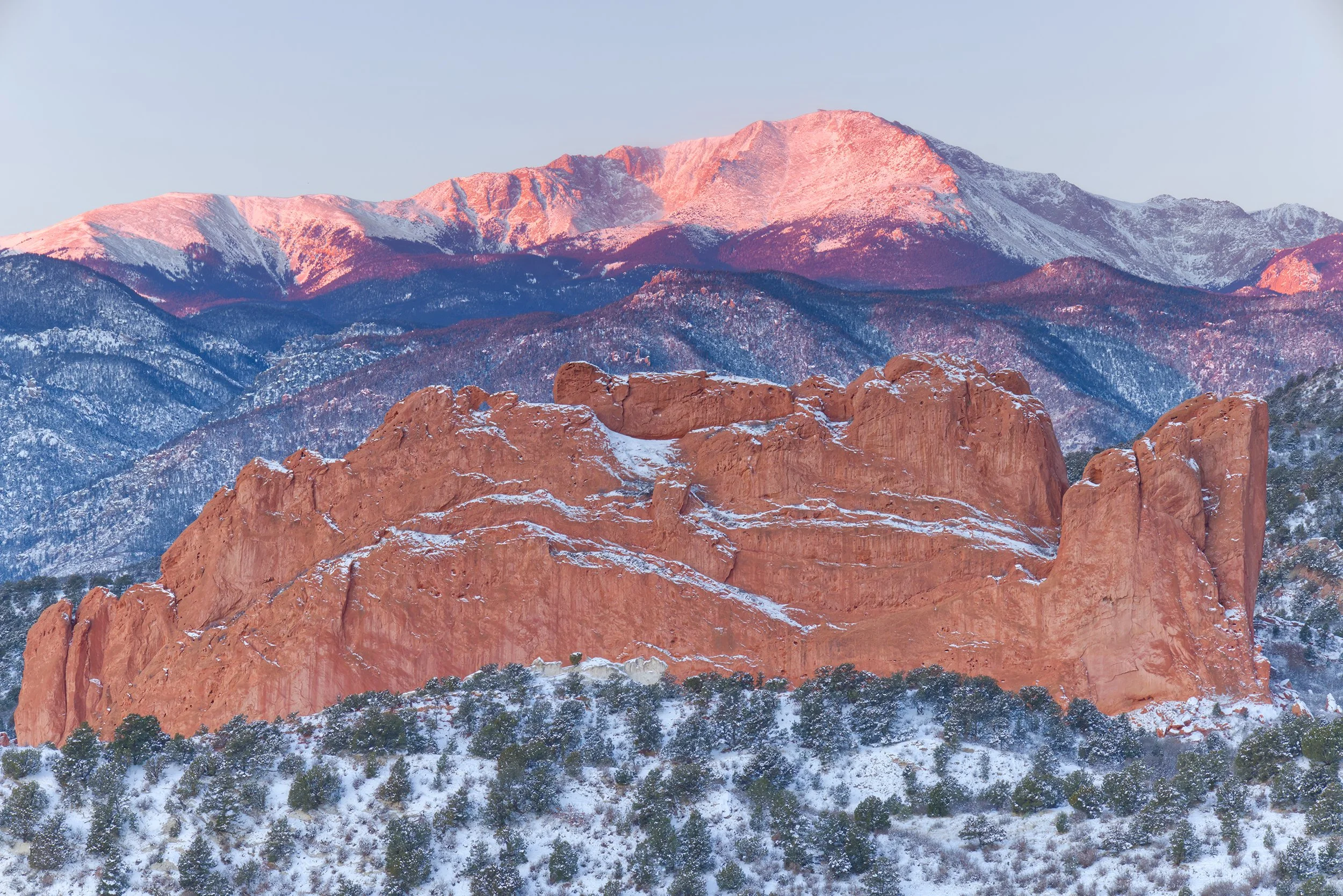 pikes-peak-colorado-garden-of-the-gods-winter-sunrise-alpenglow.jpg