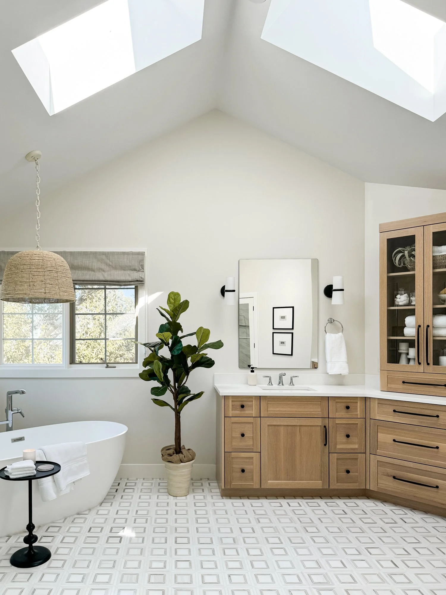 Basil Tate Denver Serenyi Master Bed and Bath-25.jpg
