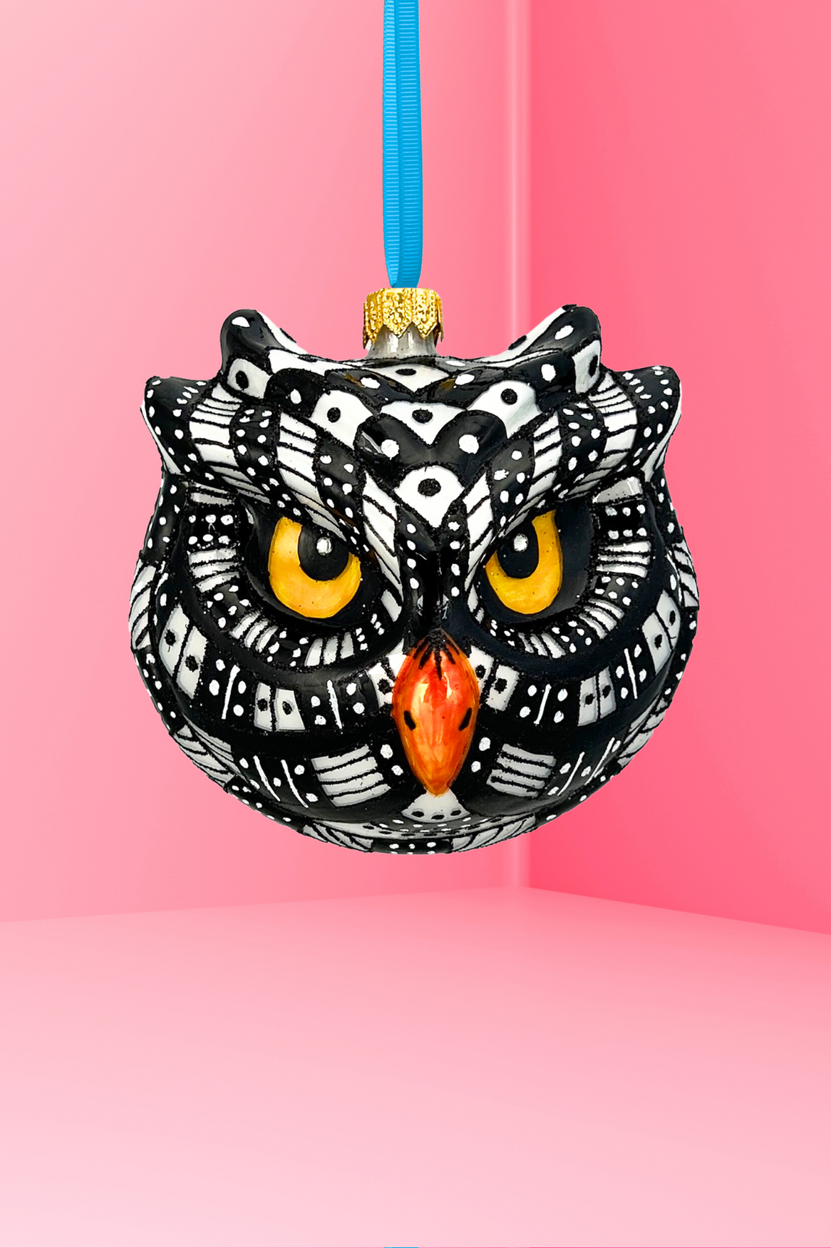 BLACK AND WHITE OWL copy.png