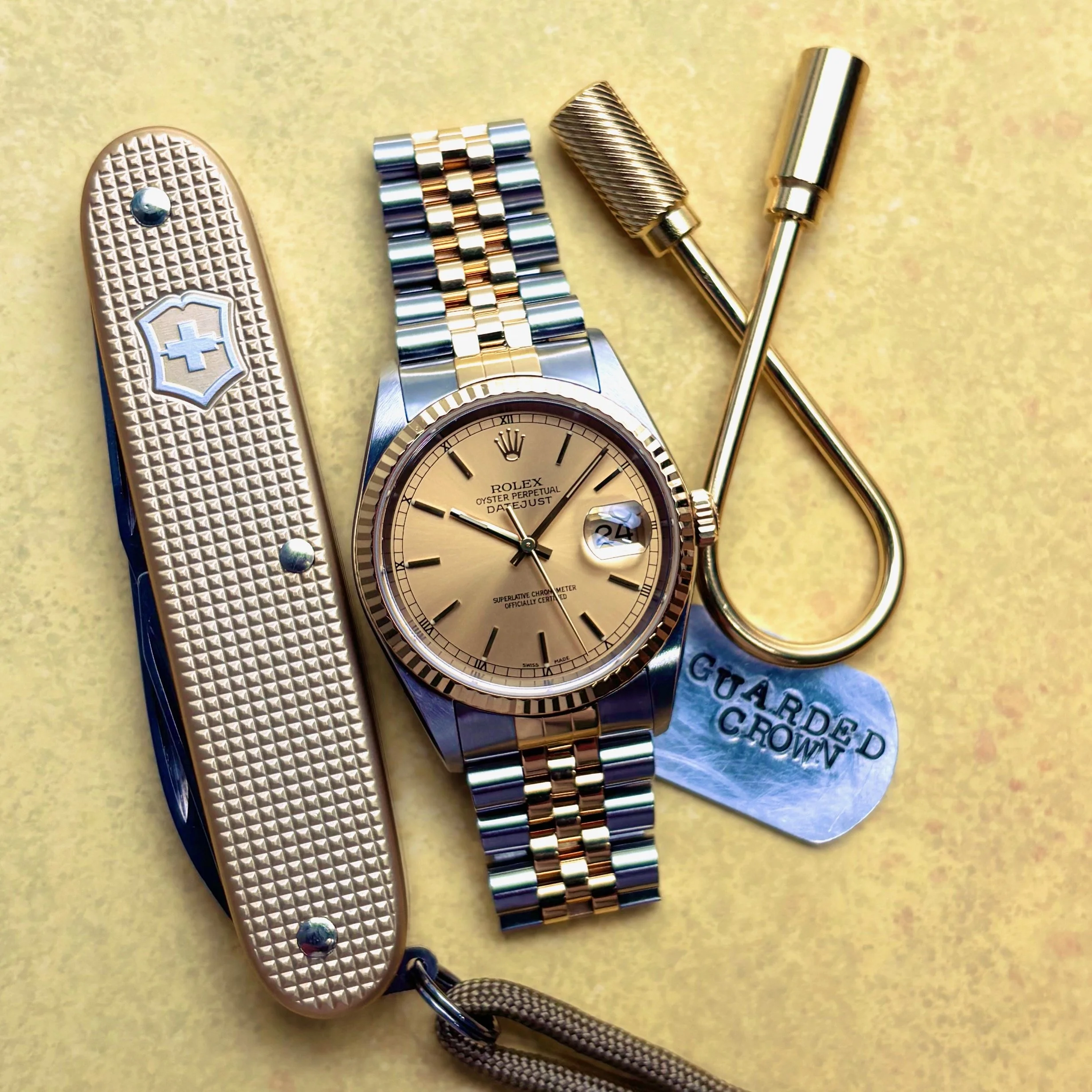 2002 Rolex Datejust 36 16233 Champagne Dial