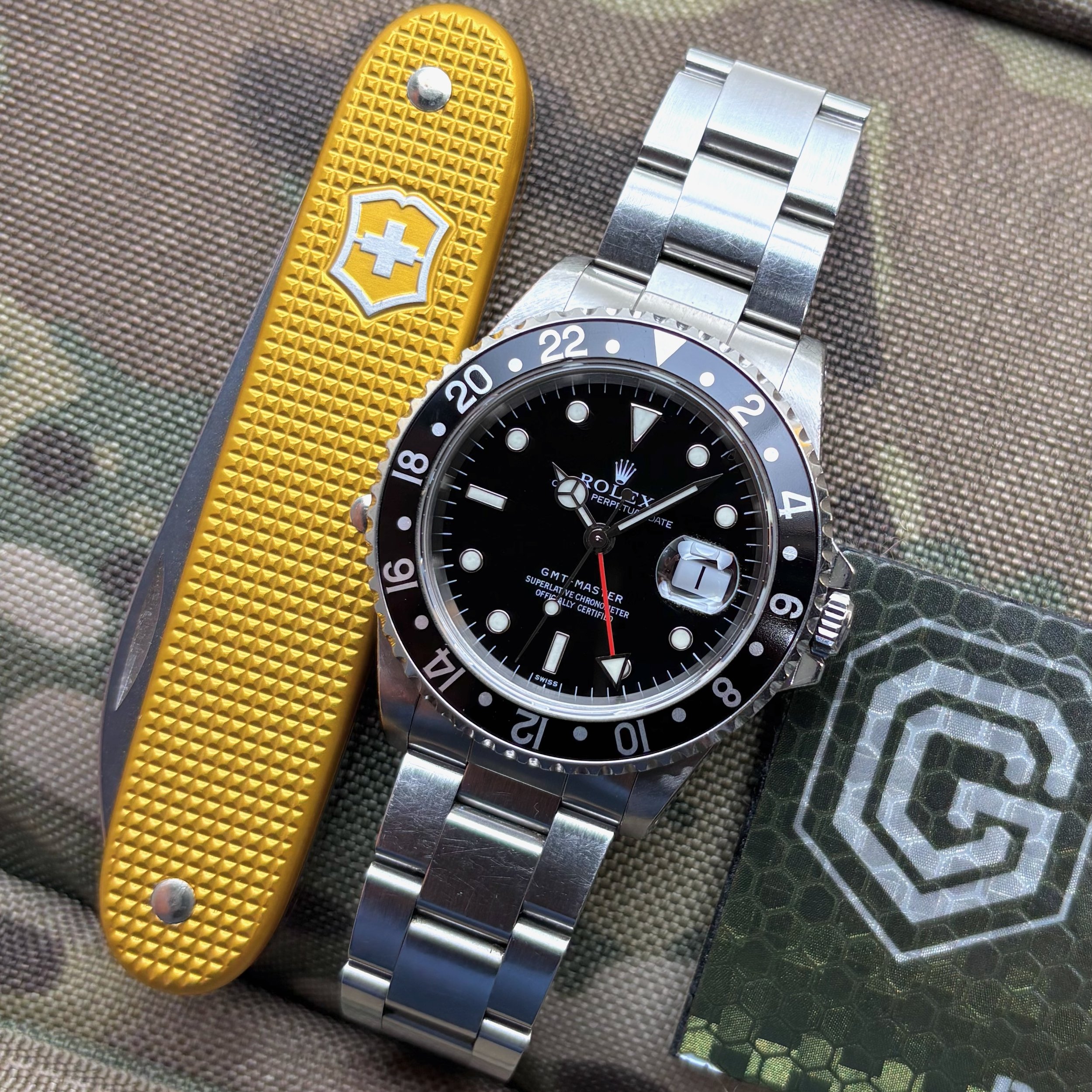 1998 Rolex GMT Master 16700 Black Swiss Only Dial