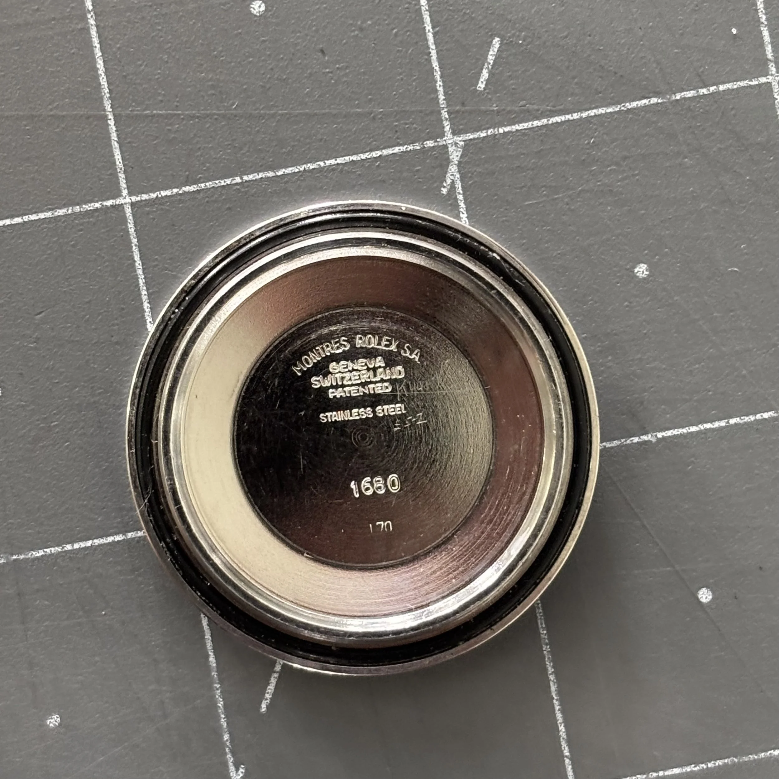 caseback date code.jpeg
