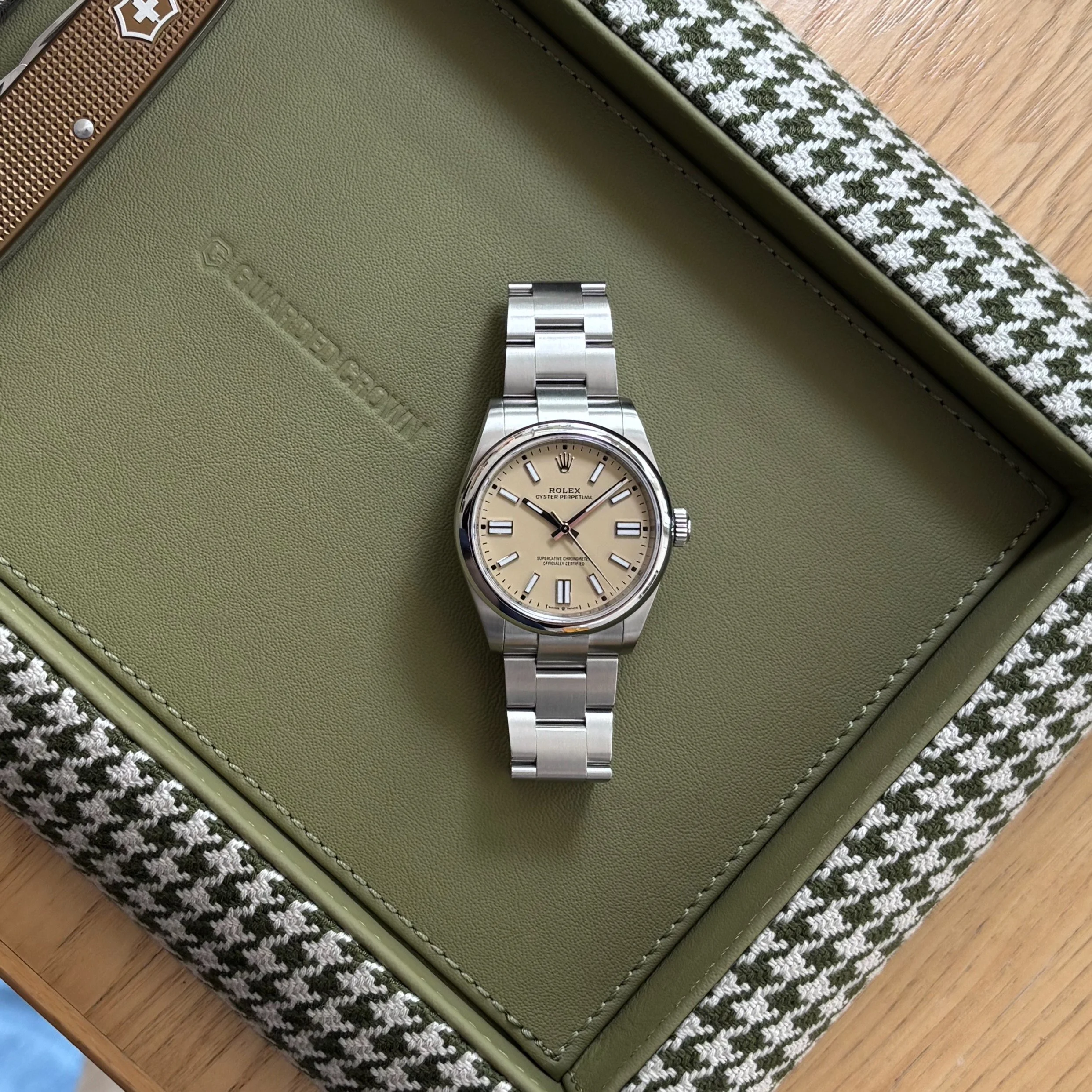 2025 Rolex Oyster Perpetual 41 Beige Dial 134300