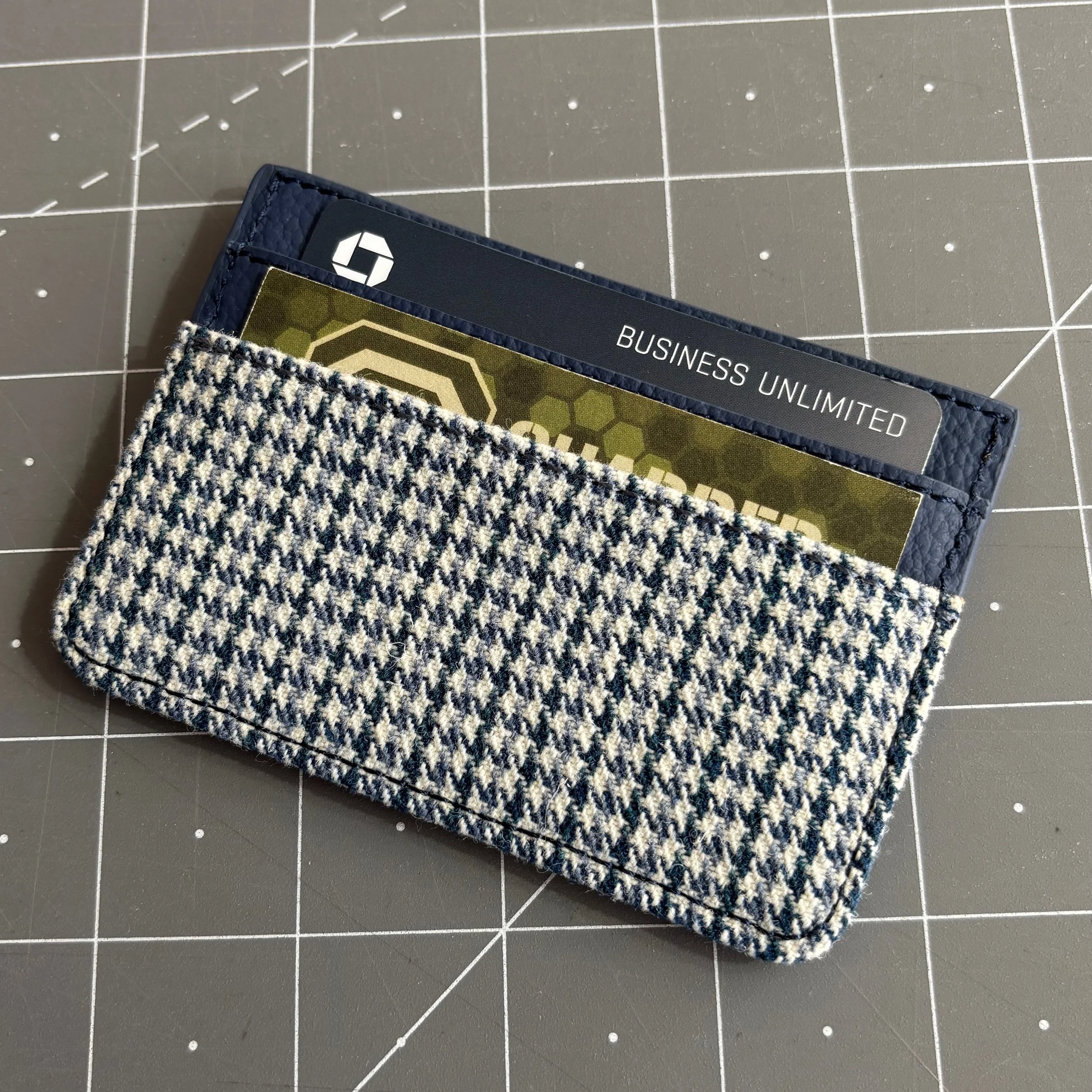 KRUK Classic Blue Leather Card Holder - Blue / Grey Pepita