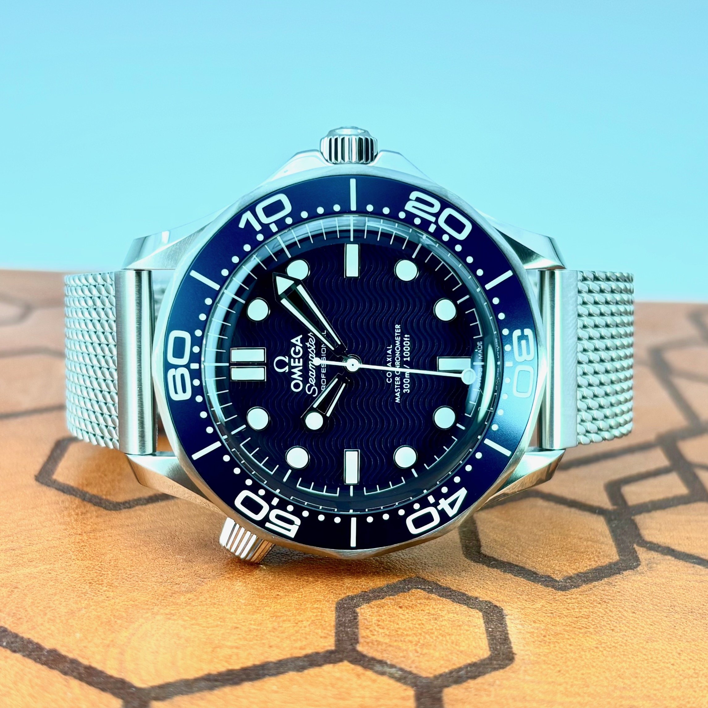 2025 Omega Seamaster Diver 300M 210.30.42.20.03.002