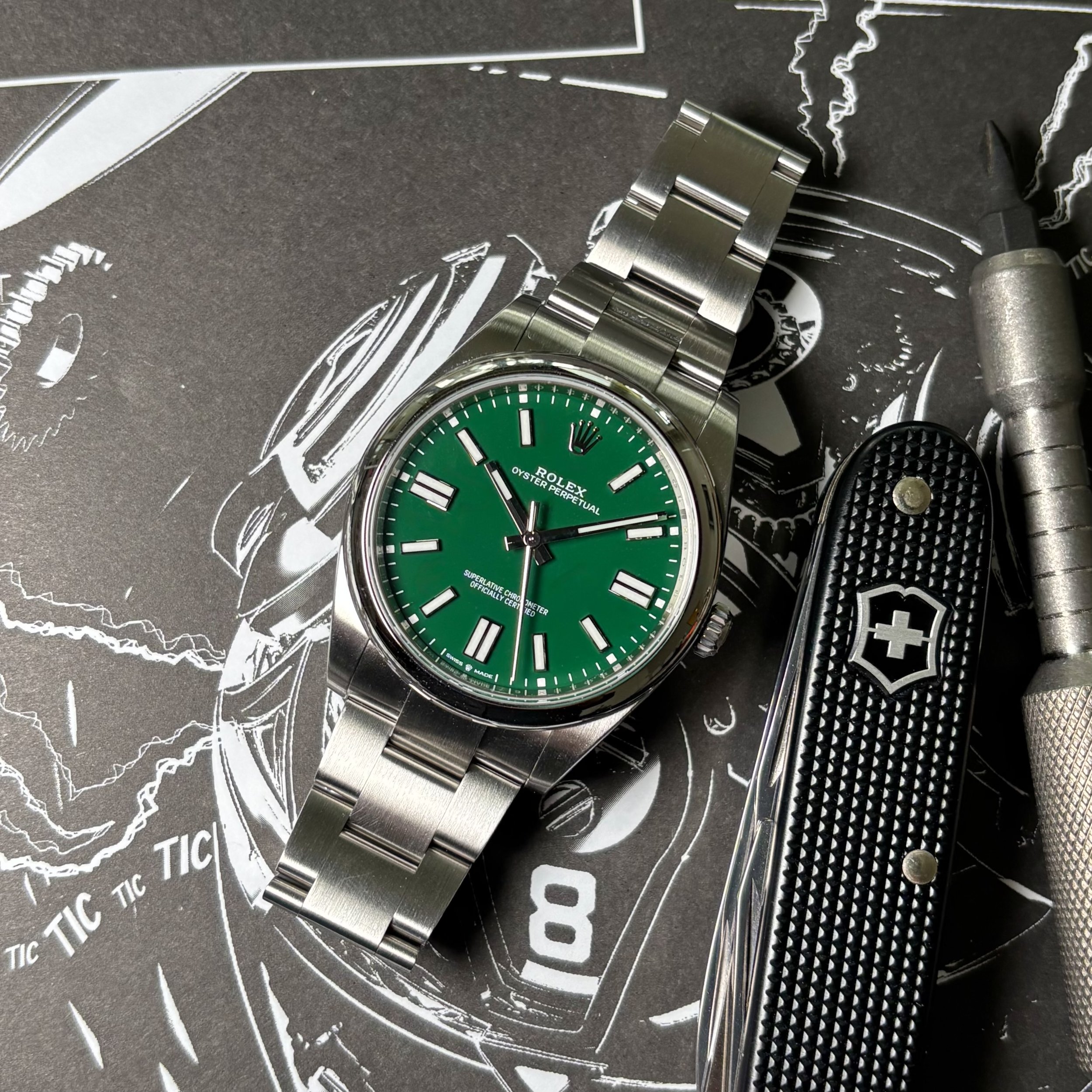 2023 Rolex Oyster Perpetual 41 Green Dial 124300