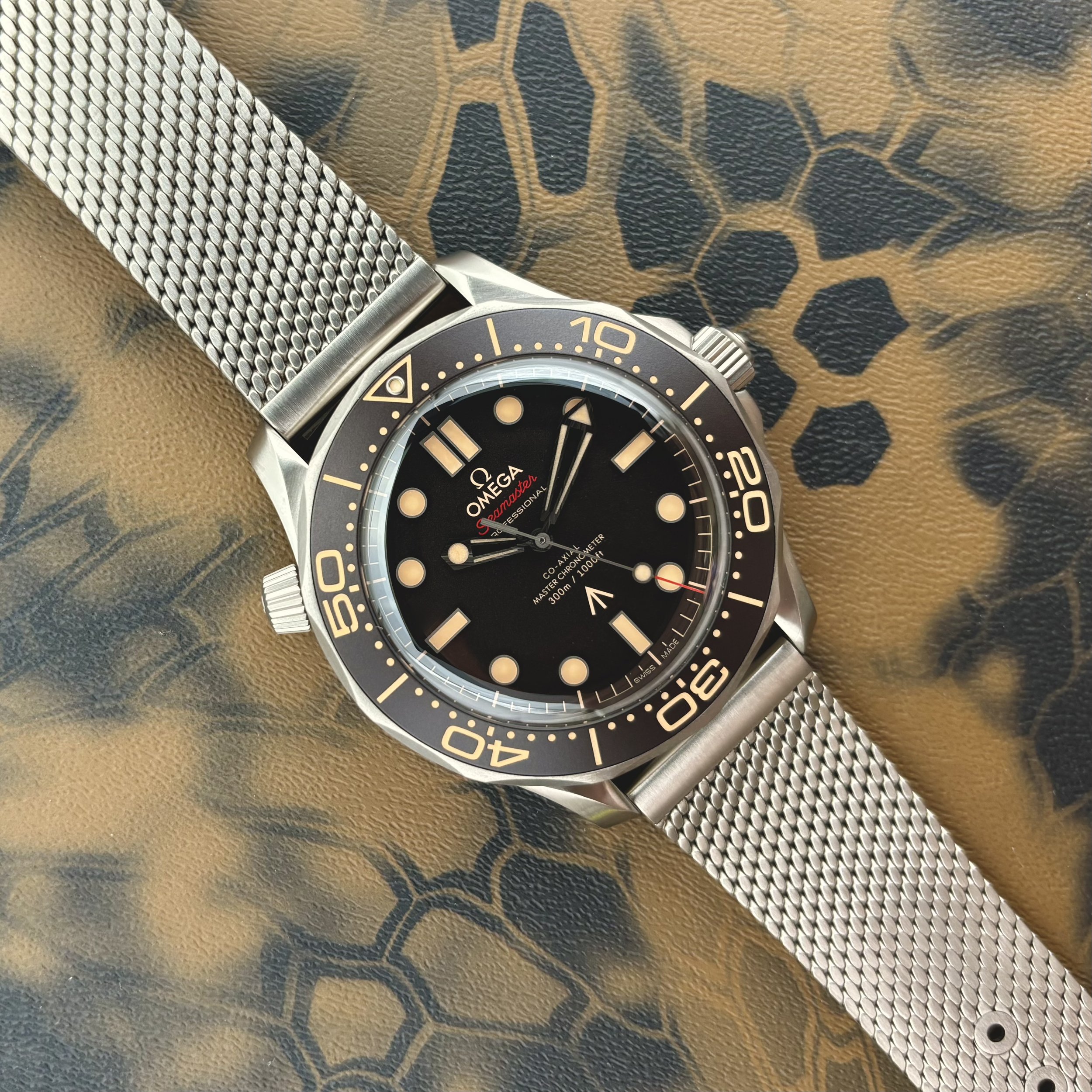 2025 Omega Seamaster Diver 300M No Time To Die 210.90.42.20.01.001