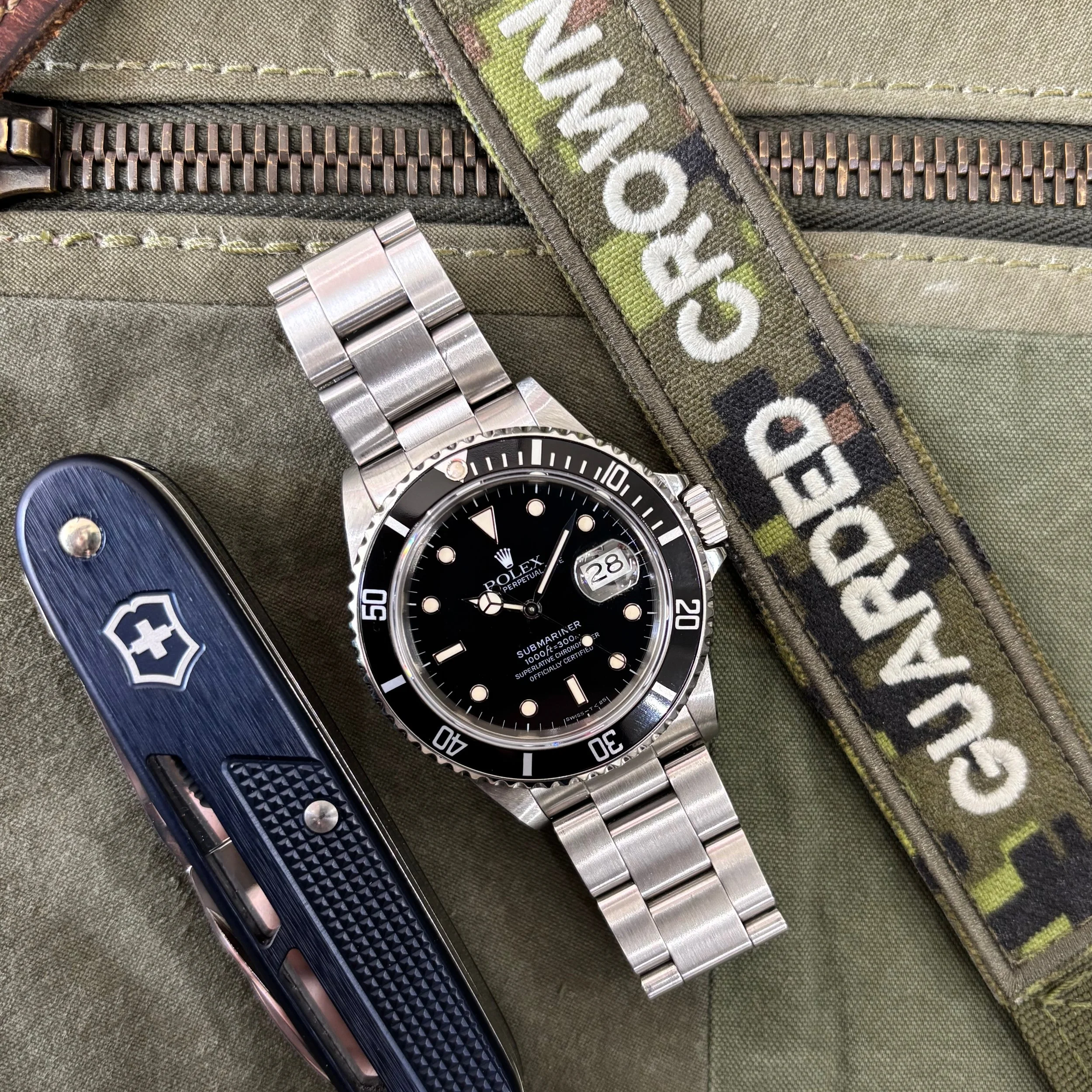 1986 Rolex Submariner Date Glossy WGS Dial 16800
