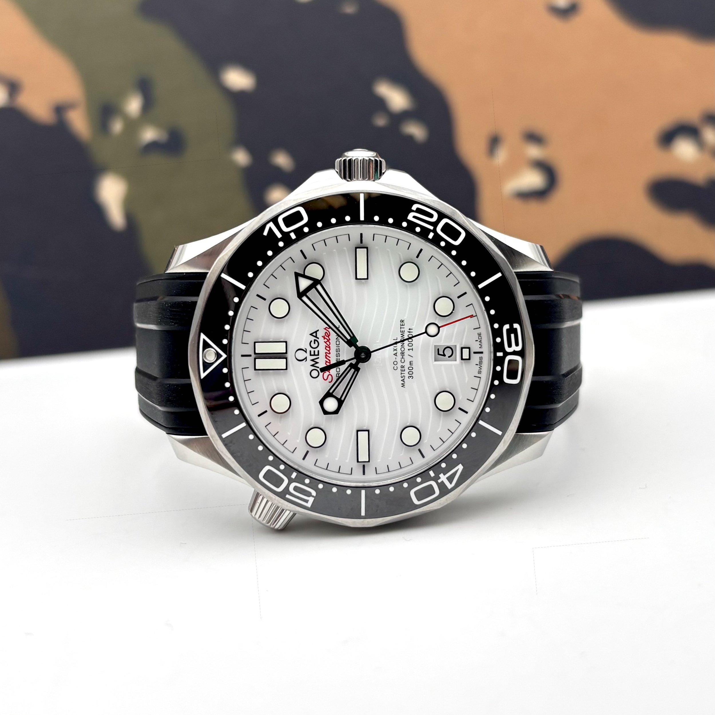 2025 Omega Seamaster Diver 300M 210.32.42.20.04.001