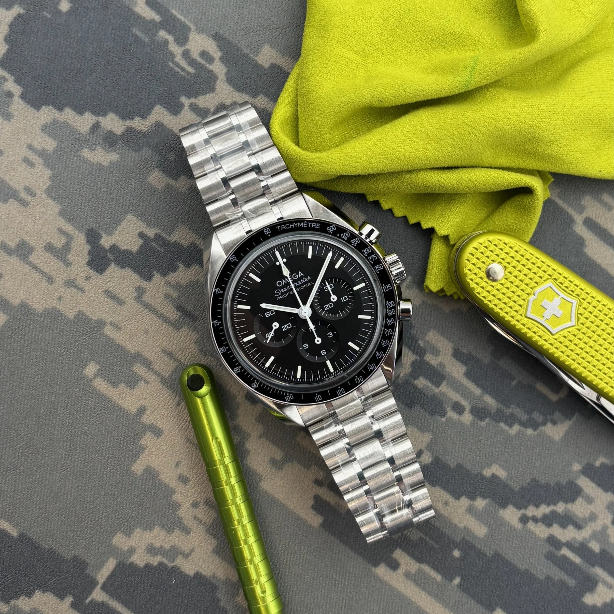 2025 Omega Speedmaster Moonwatch 310.30.42.50.01.002