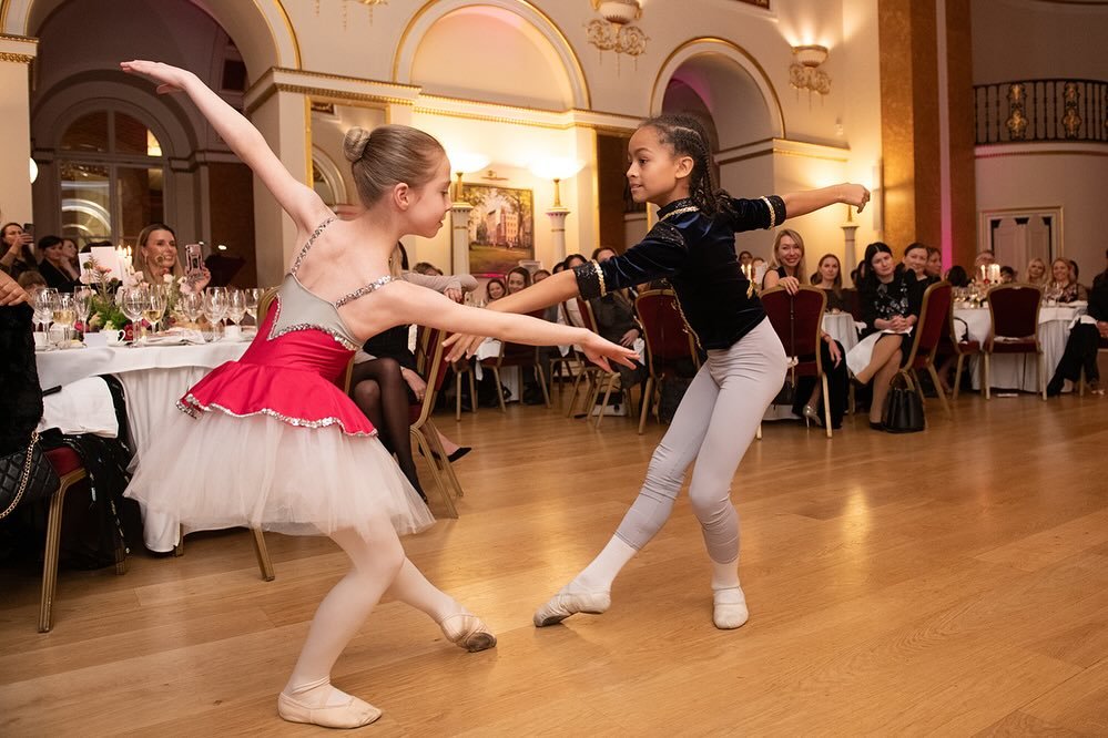 Beautiful evening at the @nkballetfoundation Gala Dinner @thelansdowneclubmayfair last week. We were treated to outstanding performances by the students supported by the Foundation. Bright futures ahead ☀️ 🩰 

#ballet #foundriser