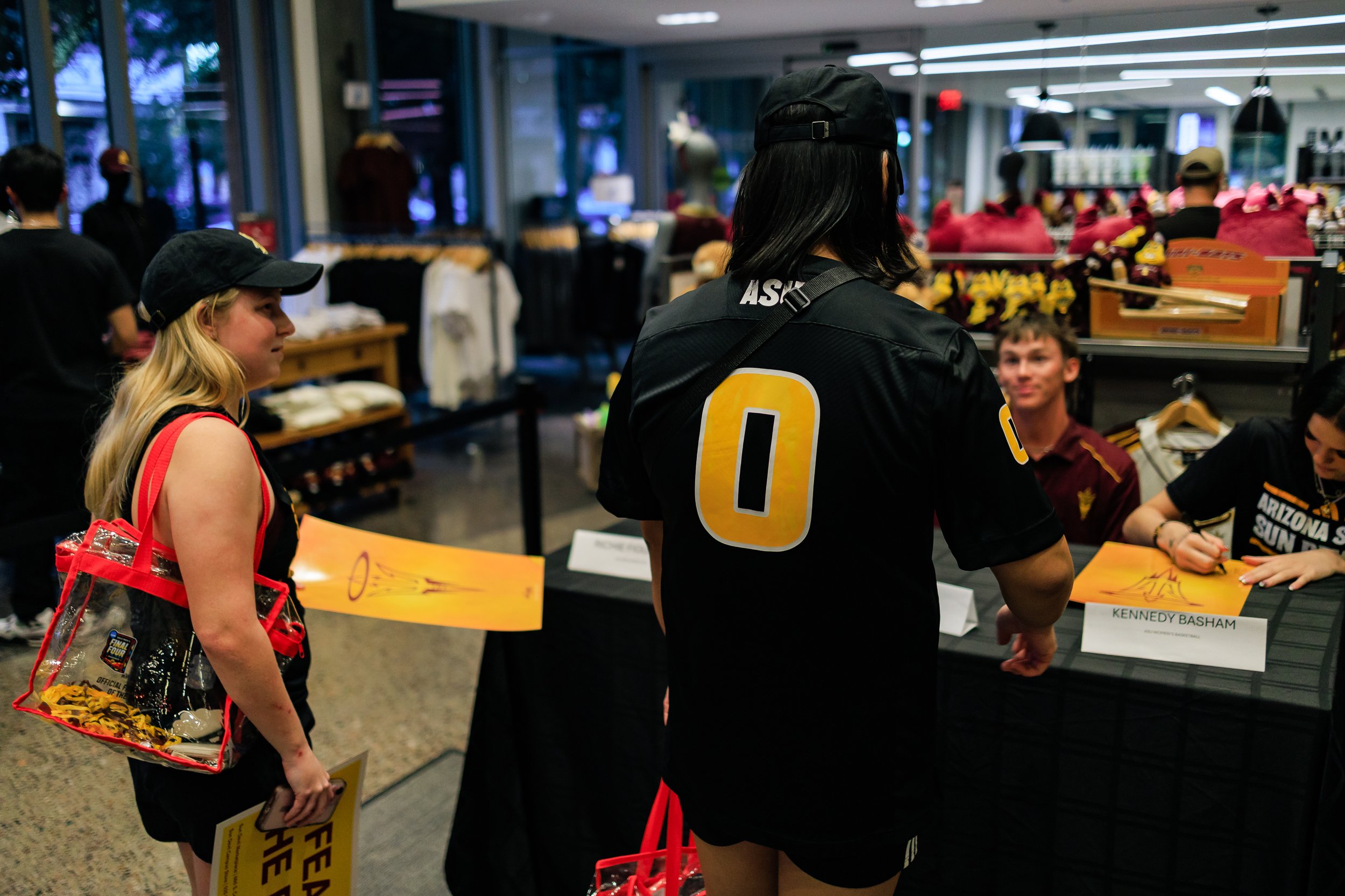 Player Signing Finale-44.jpg