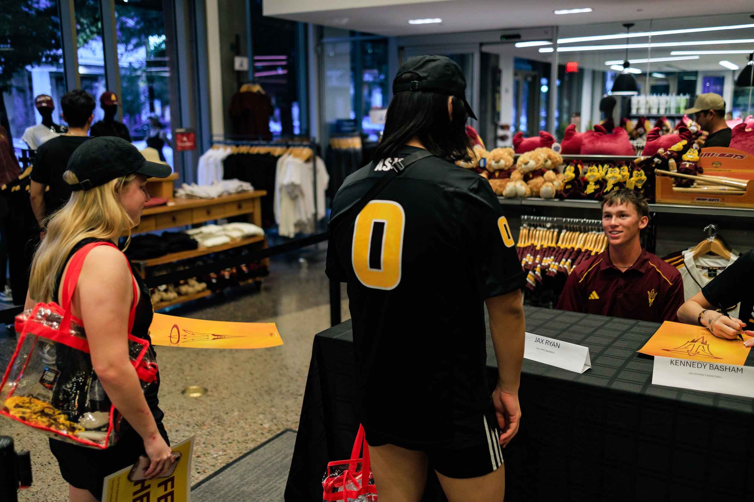 Player Signing Finale-43.jpg