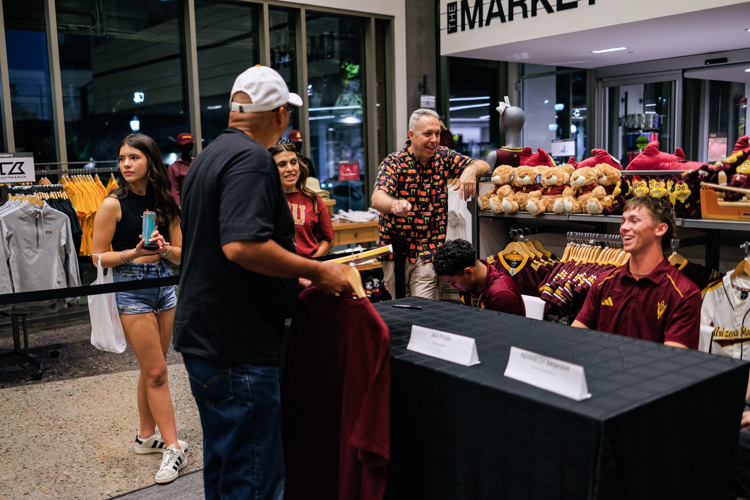 Player Signing Finale-79.jpg