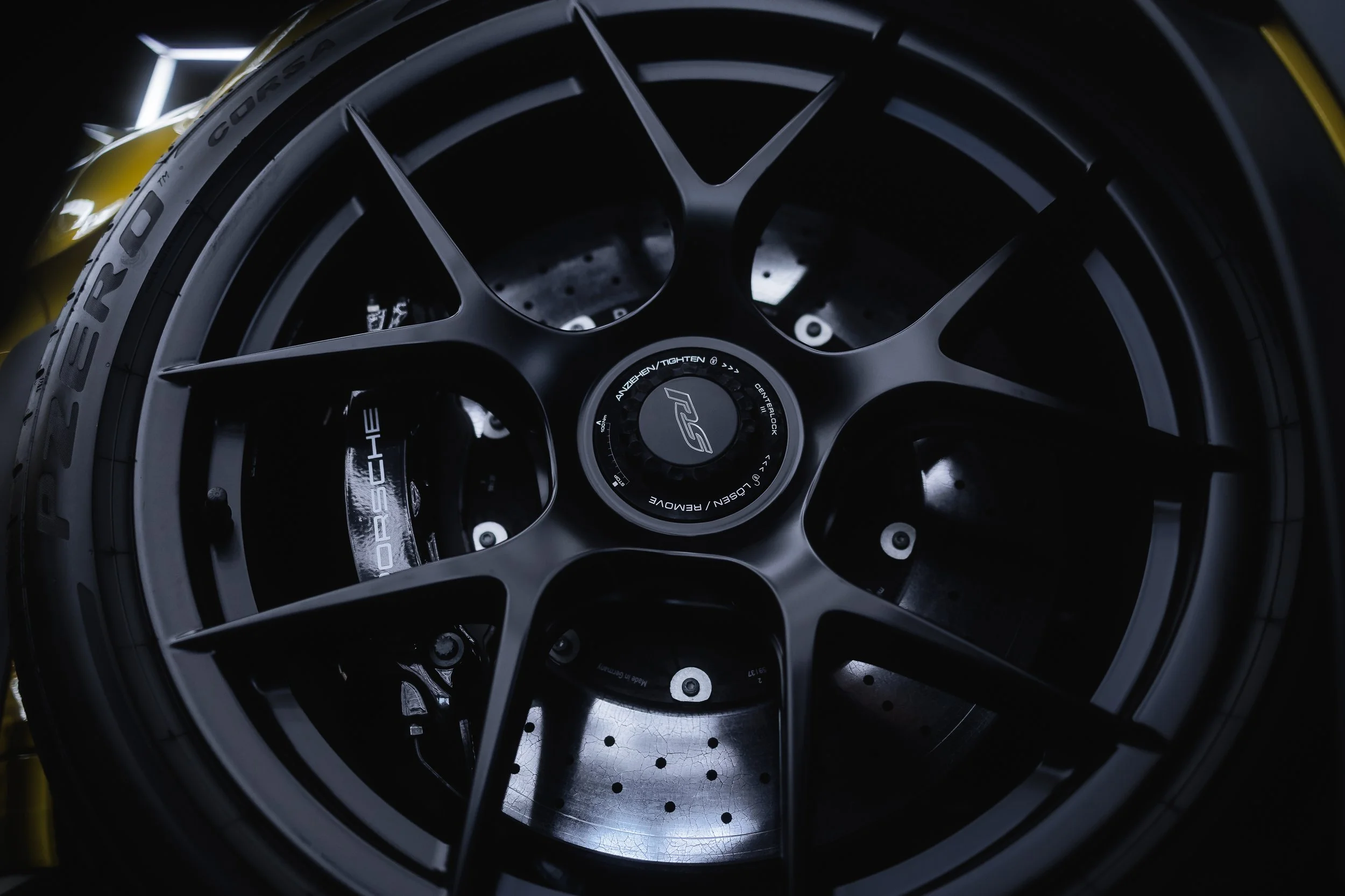 lapin motor co-14.jpg