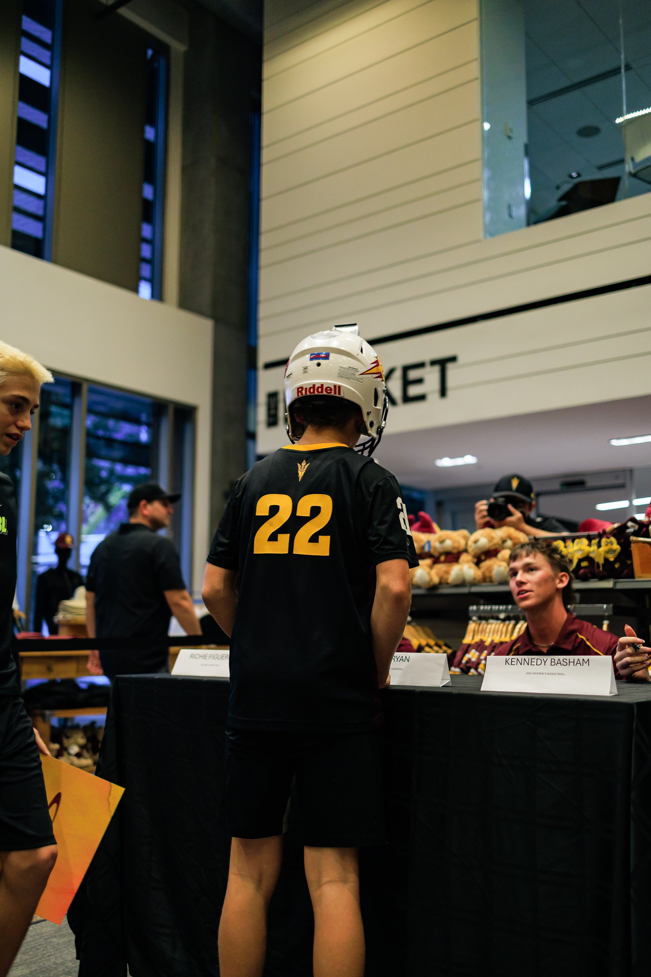 Player Signing Finale-51.jpg
